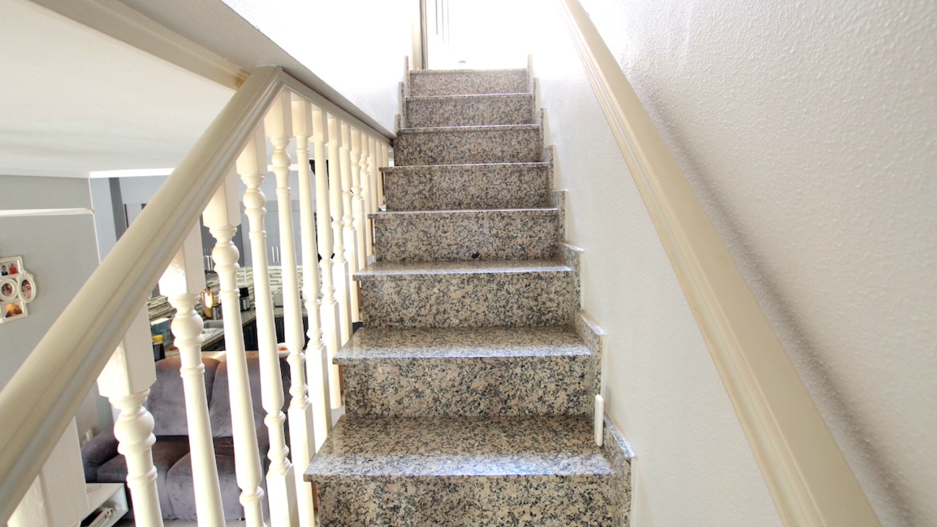 Resale - Villa - Villamartin