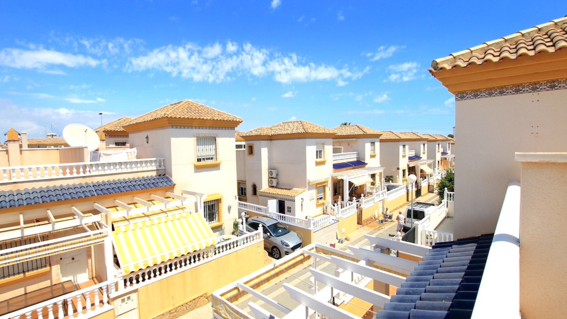 Resale - Villa - Villamartin