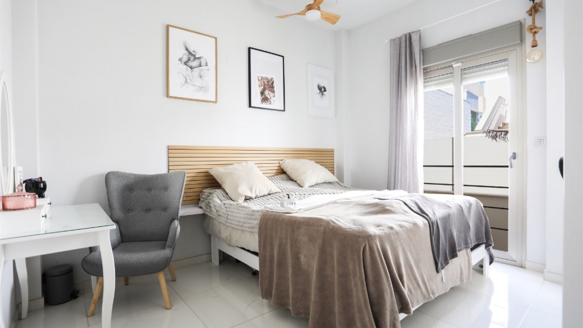 Resale - Villa - Villamartin