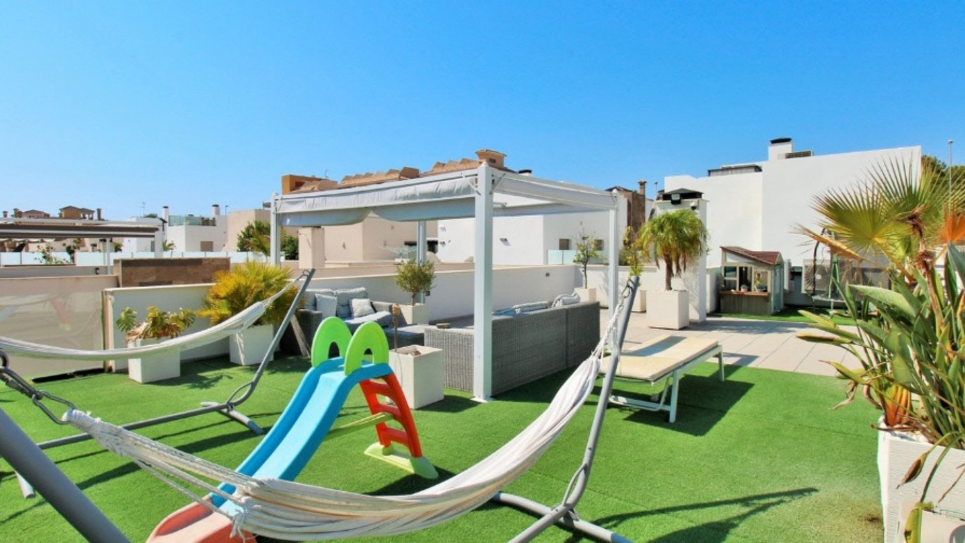 Resale - Villa - Villamartin