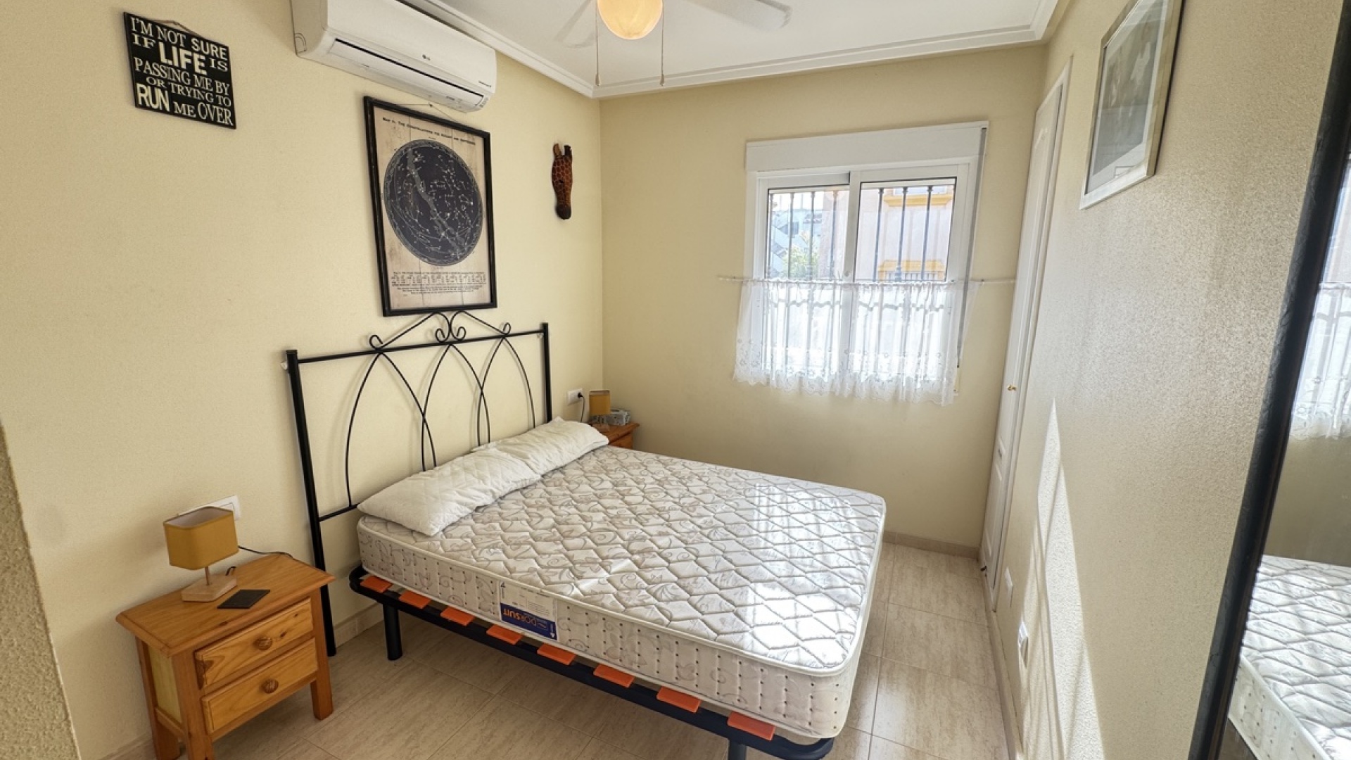 Resale - Villa - Villamartin