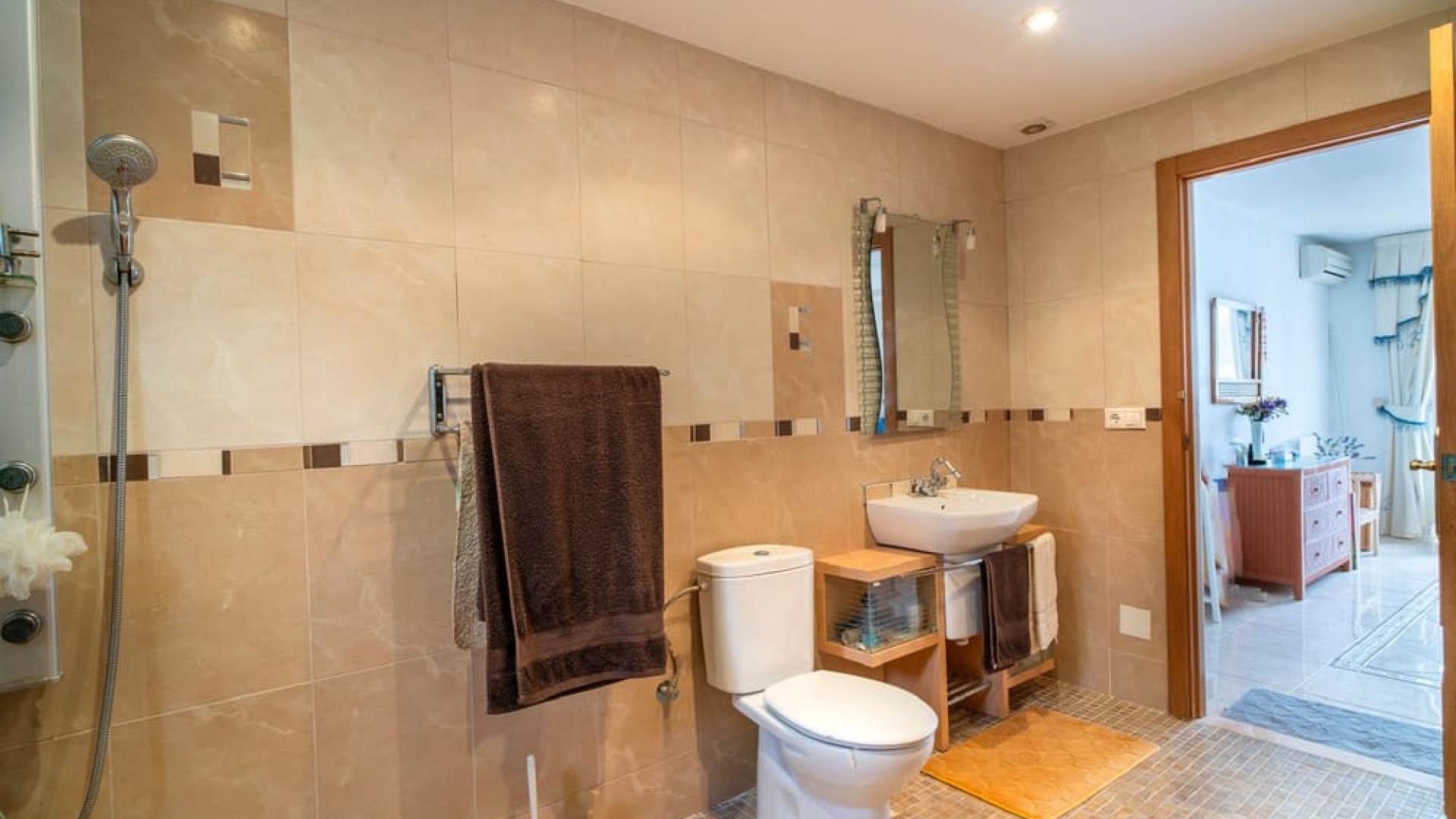 Resale - Villa - Villamartin