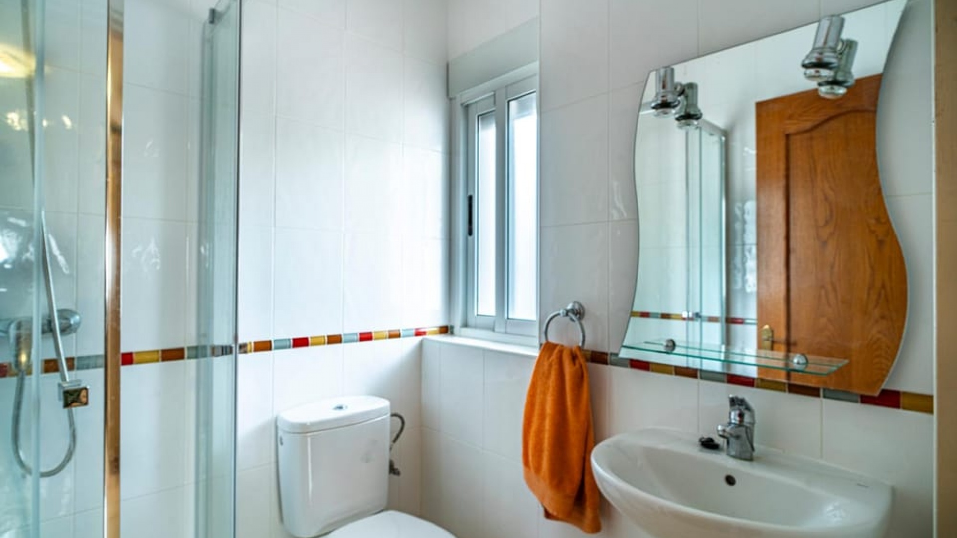 Resale - Villa - Villamartin