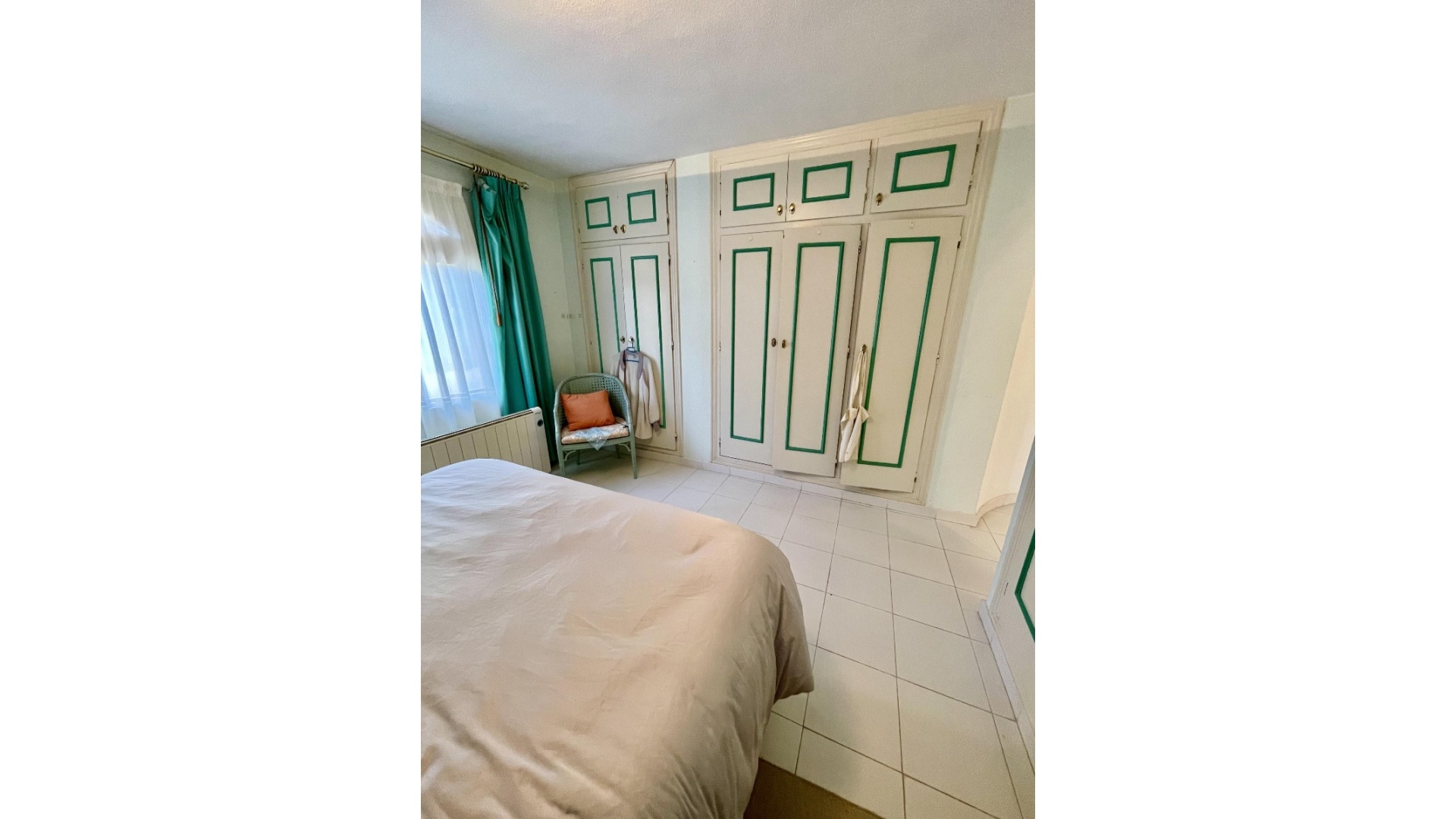 Resale - Villa - Villamartin