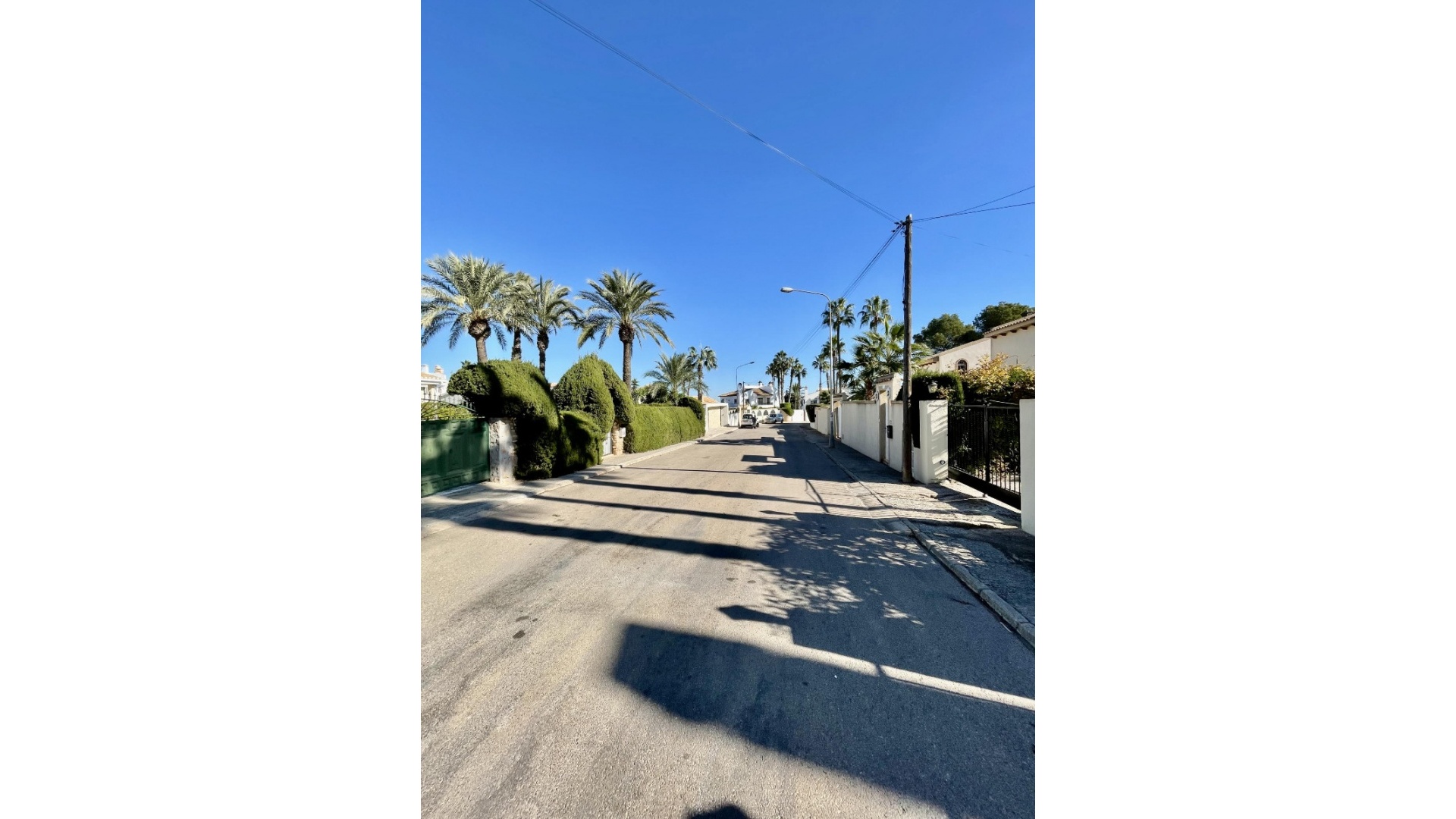 Resale - Villa - Villamartin