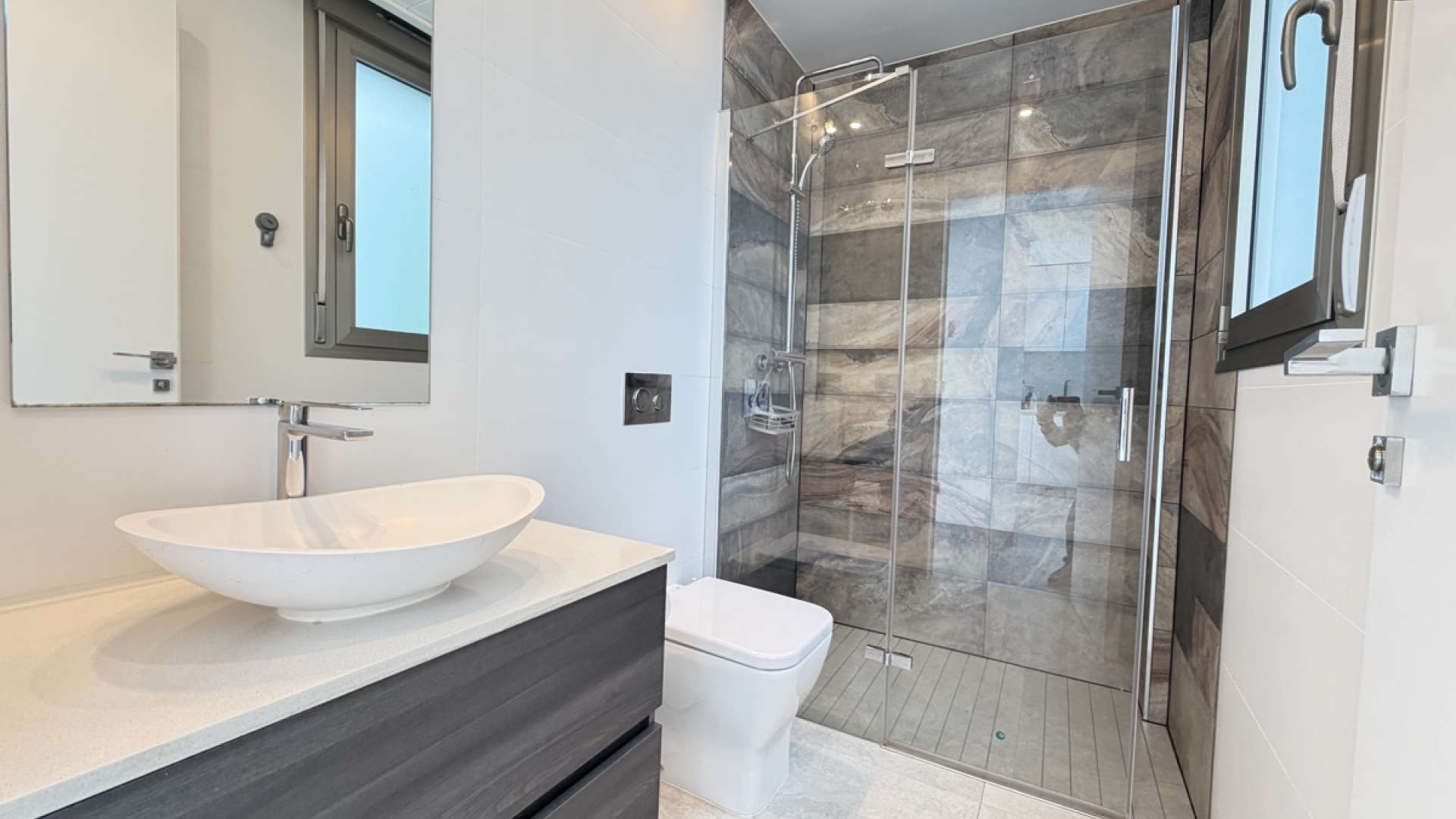 Resale - Villa - Villamartin