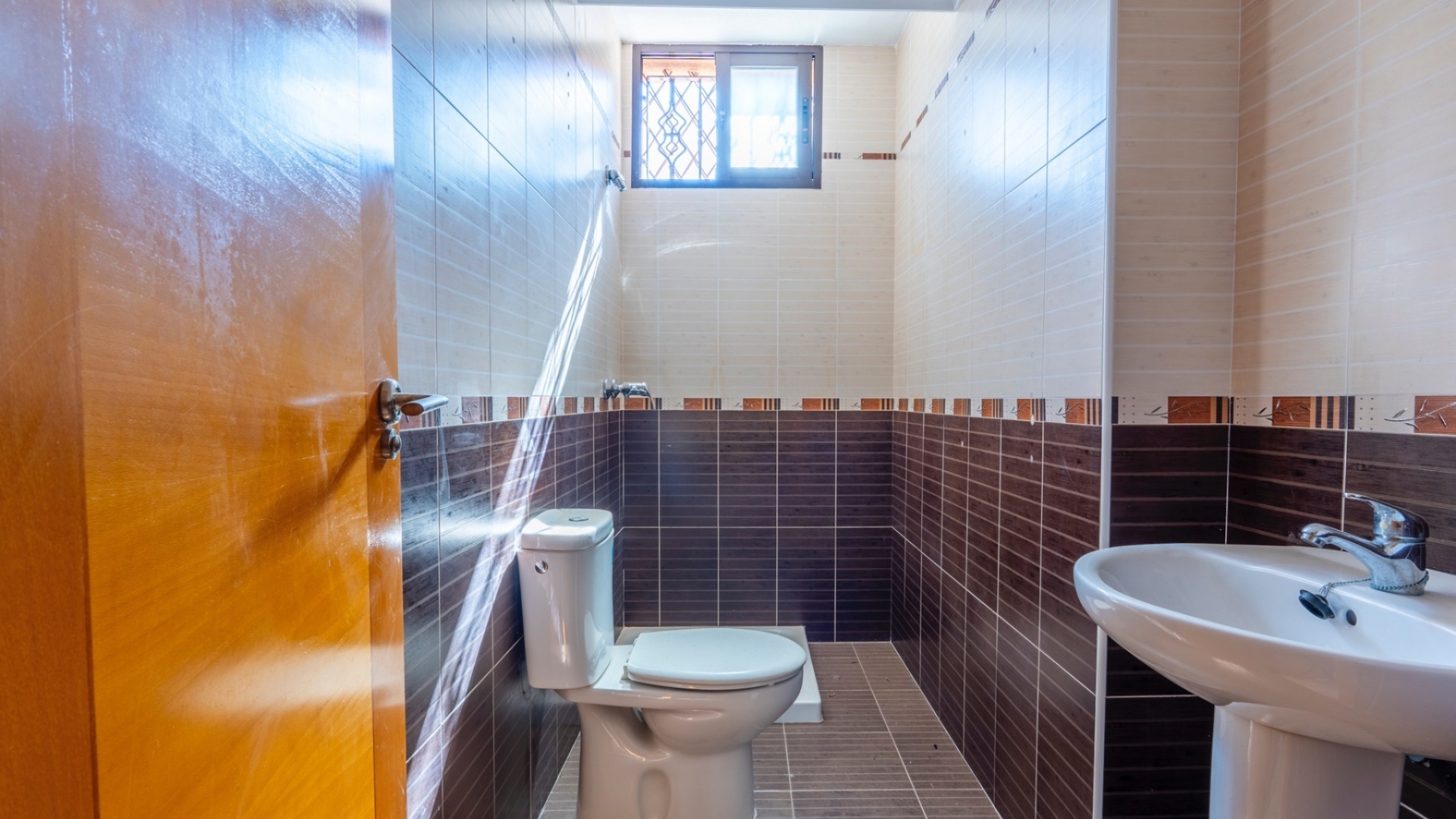 Resale - Villa - Villamartin