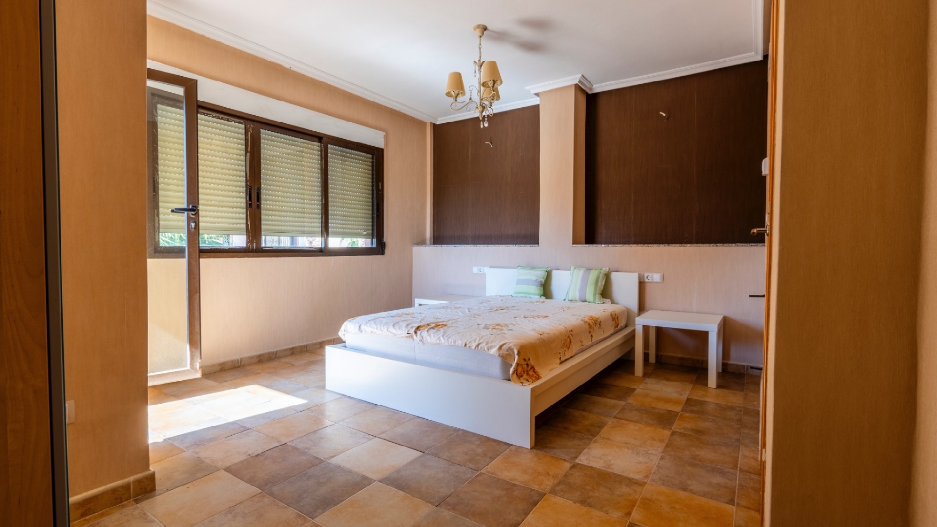 Resale - Villa - Villamartin