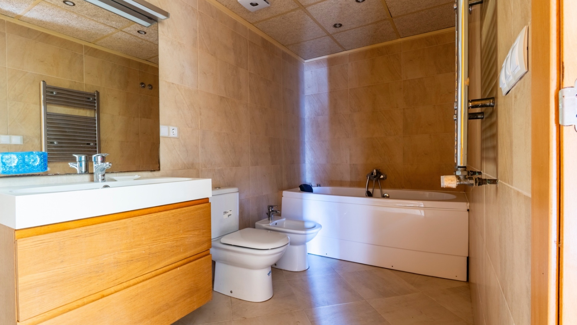 Resale - Villa - Villamartin