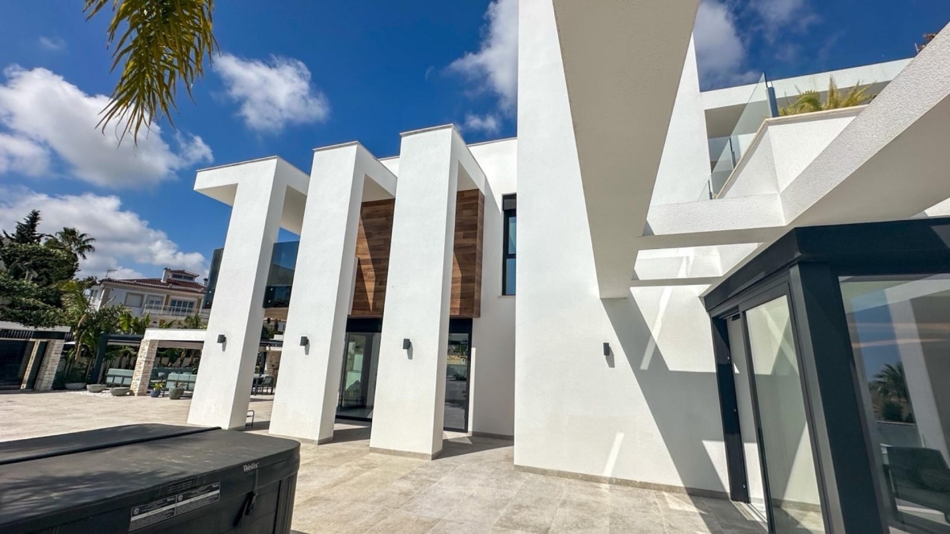 Resale - Villa - Villamartin