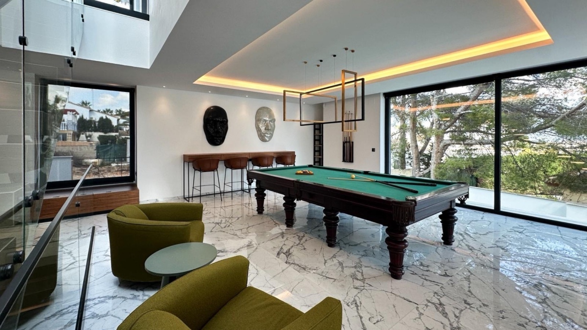 Resale - Villa - Villamartin