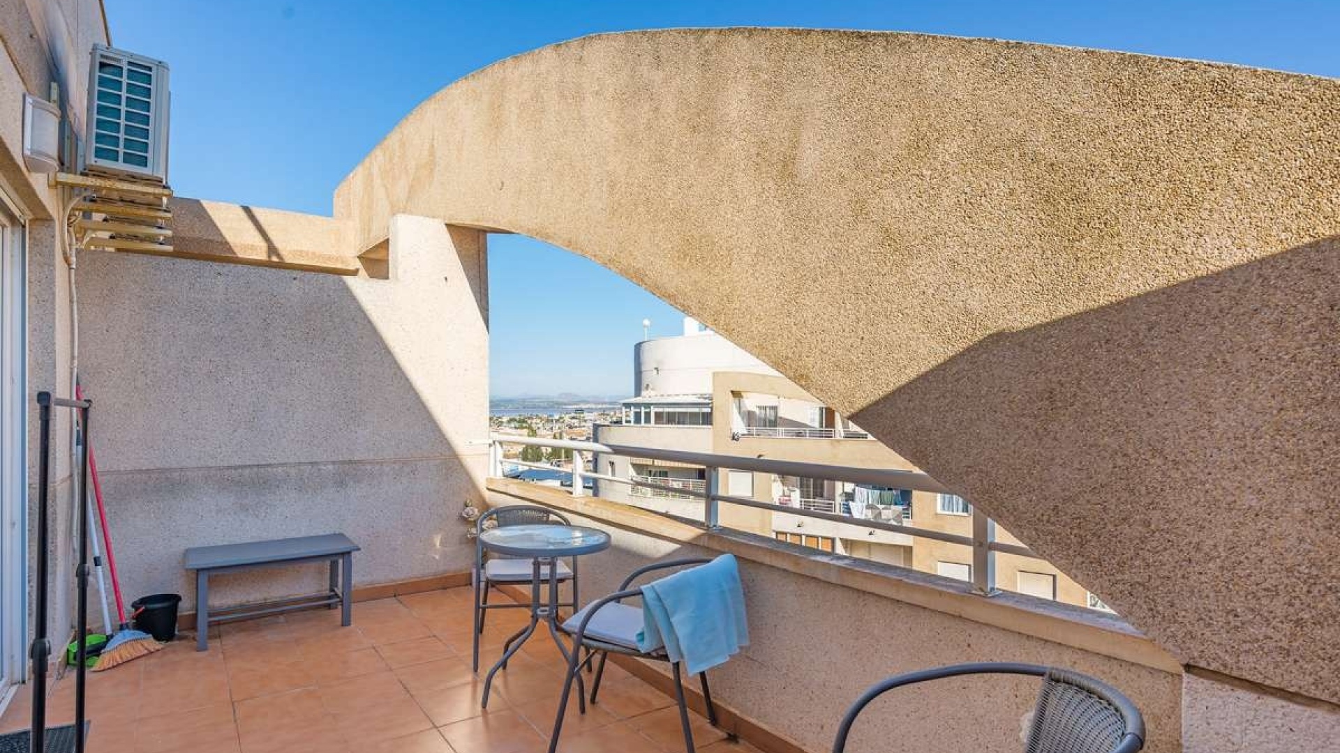 Revente - Appartement - Alicante - Parque de las Naciones