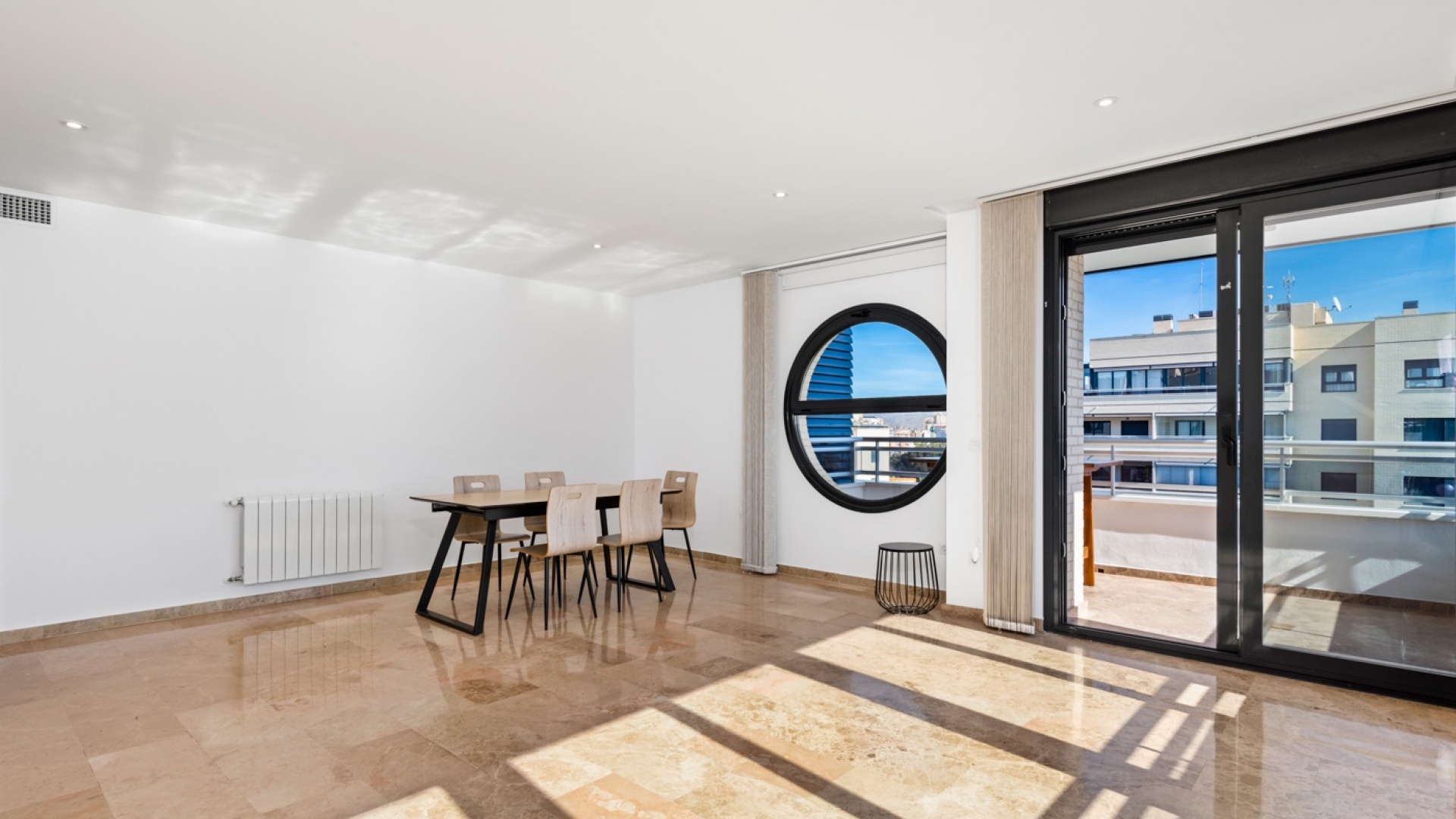 Revente - Appartement - Alicante - Playa San Juan