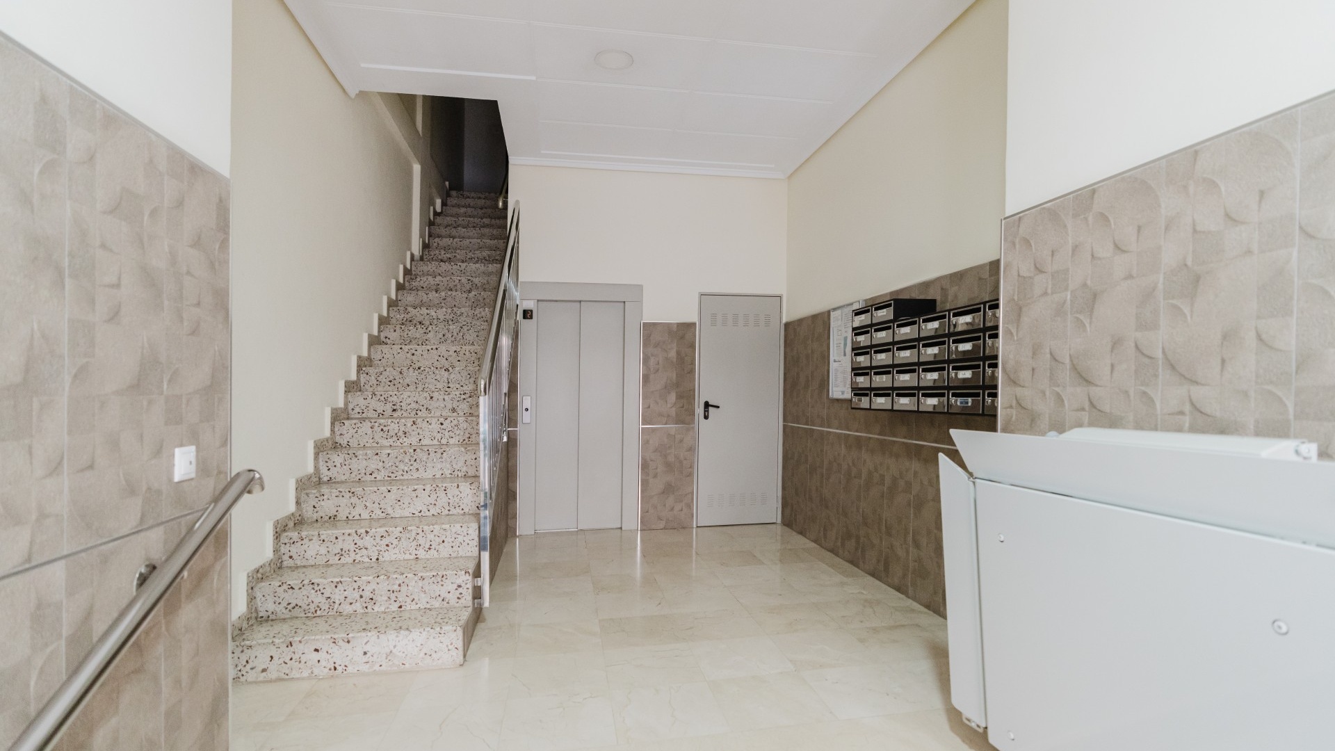 Revente - Appartement - Benidorm - Poniente Beach