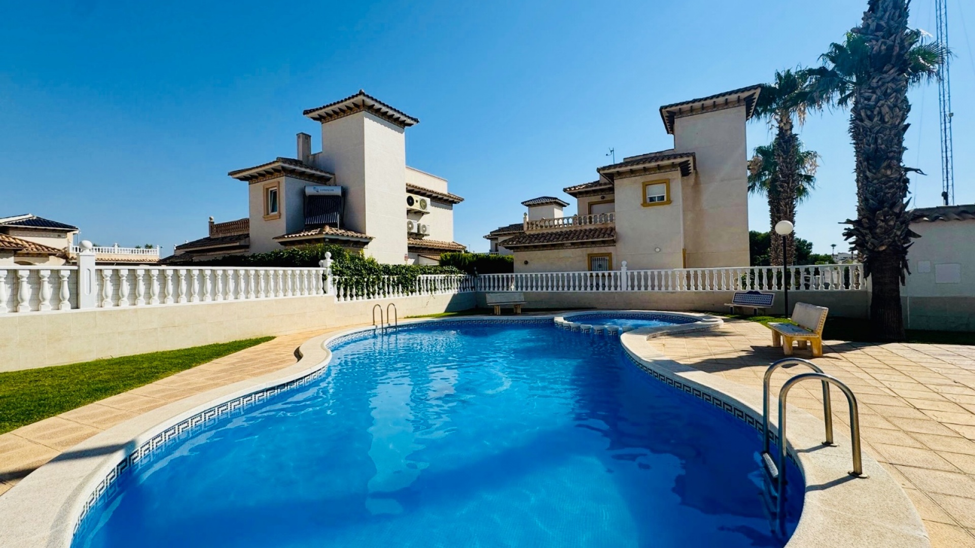 Revente - Appartement - Cabo Roig - la regia