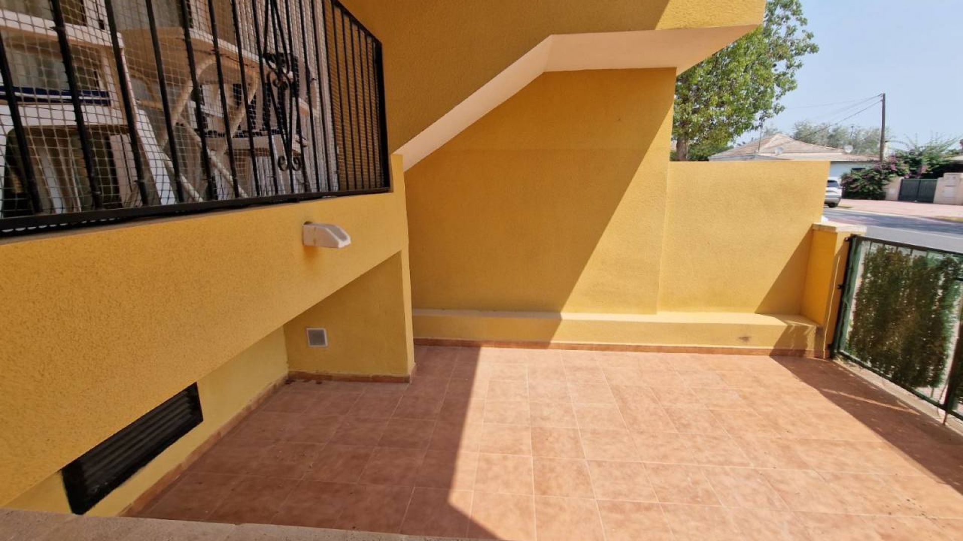 Revente - Appartement - Daya Nueva