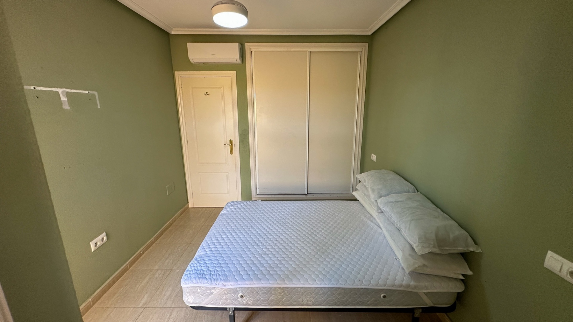 Revente - Appartement - Daya Nueva