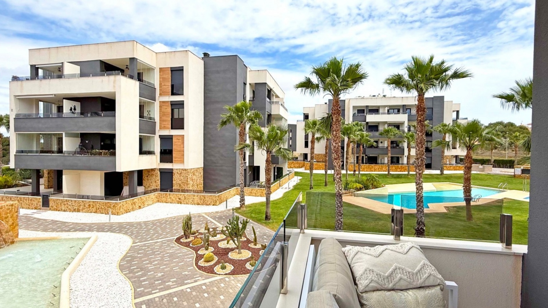 Revente - Appartement - Los Altos - Res. El Amanecer