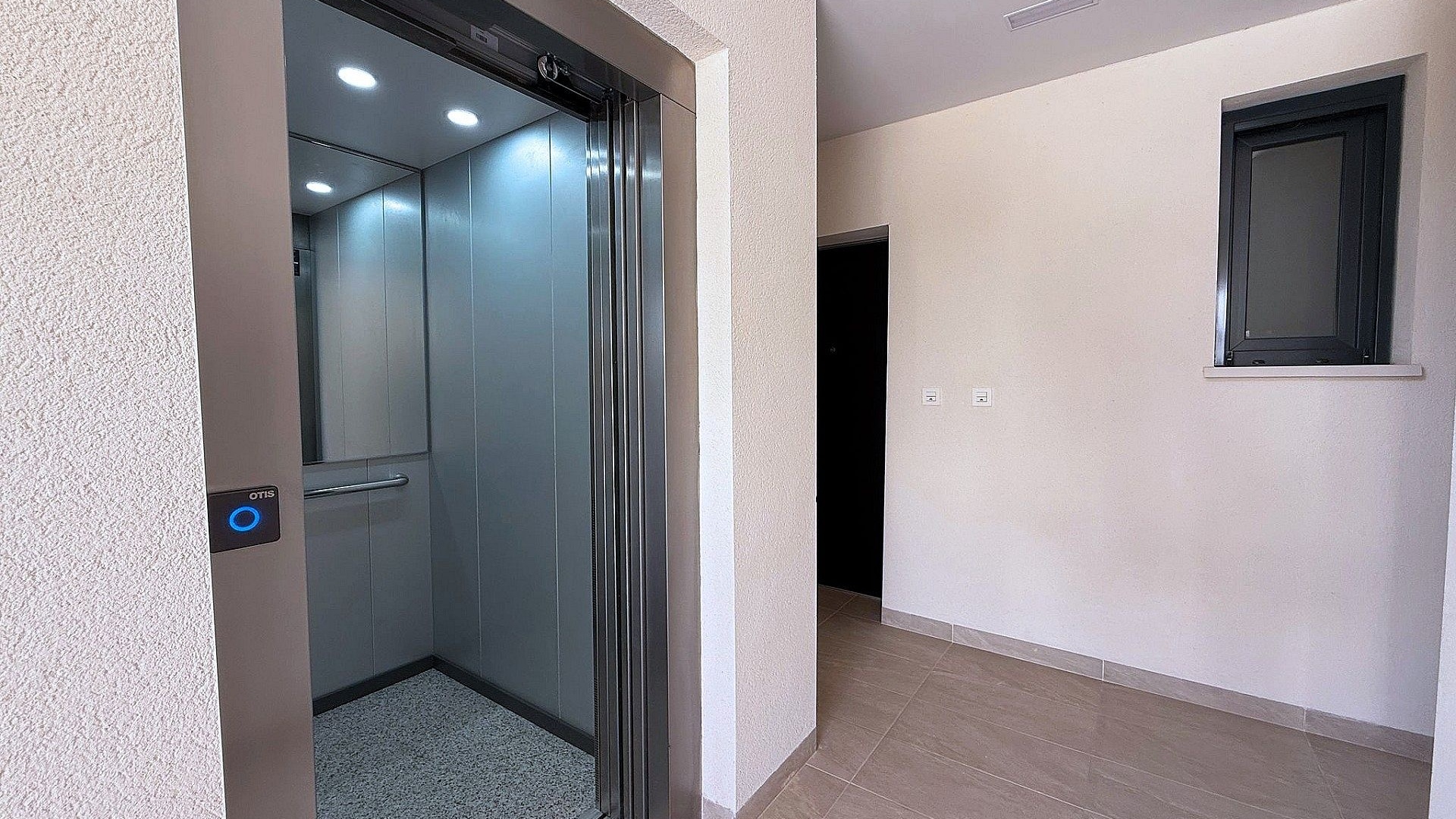 Revente - Appartement - Los Altos - Res. El Amanecer