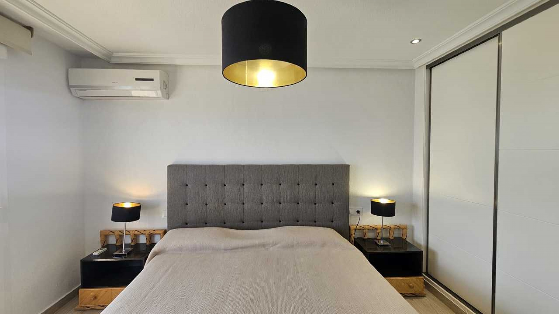 Revente - Appartement - Mil Palmeras - Beachside Mil Palmeras