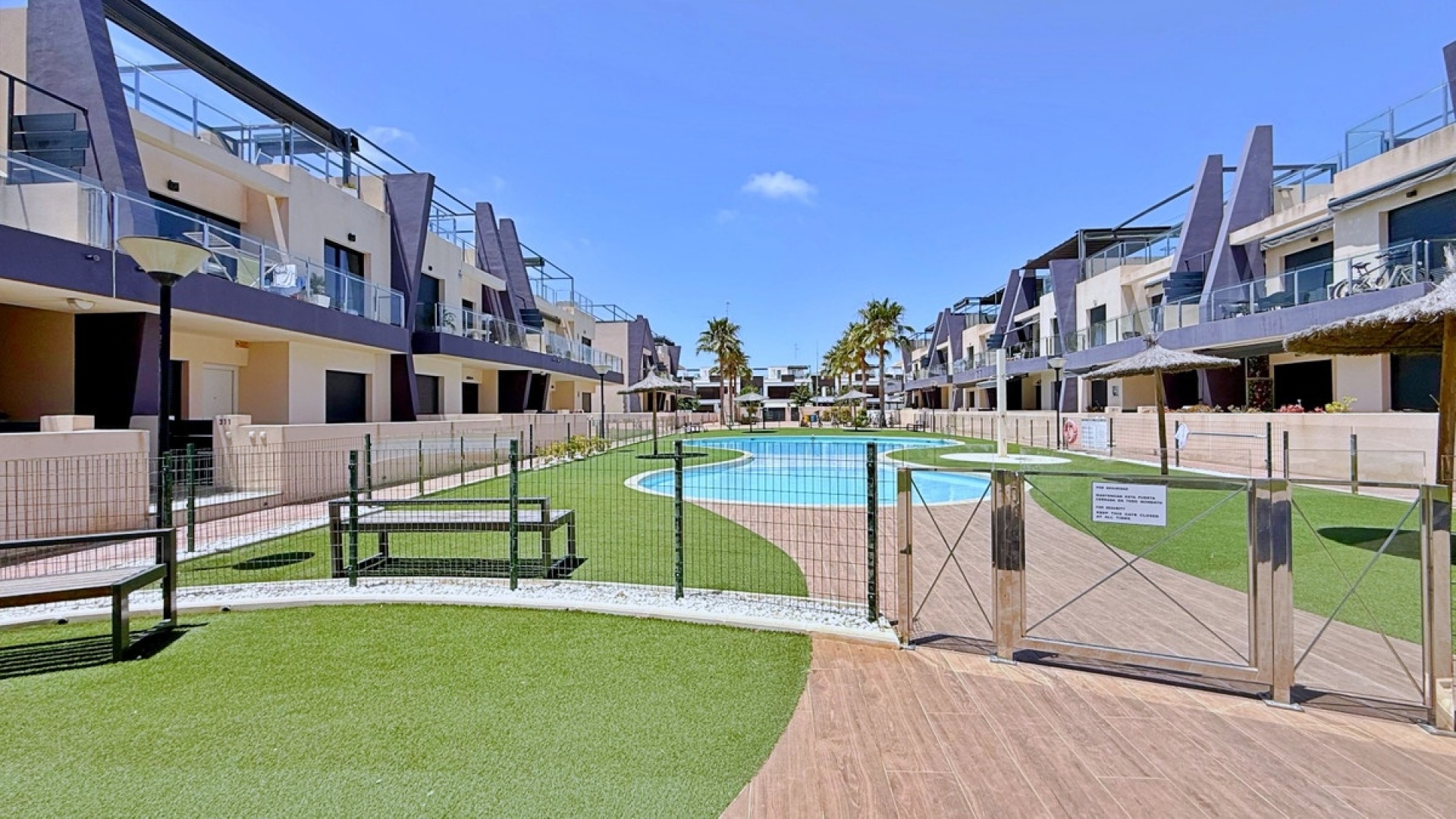 Revente - Appartement - Pilar de la Horadada - Torre De La Horadada