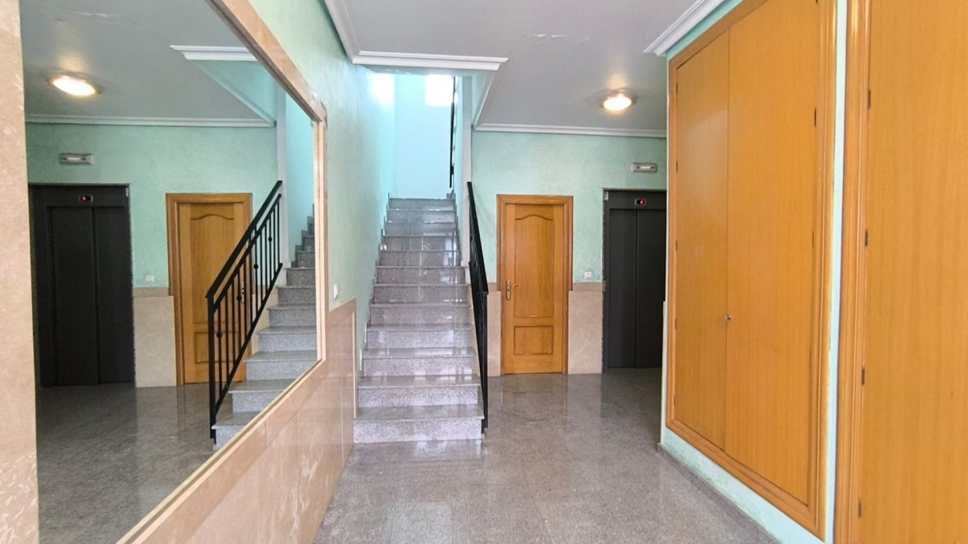 Revente - Appartement - Pinoso - Pinoso Centro