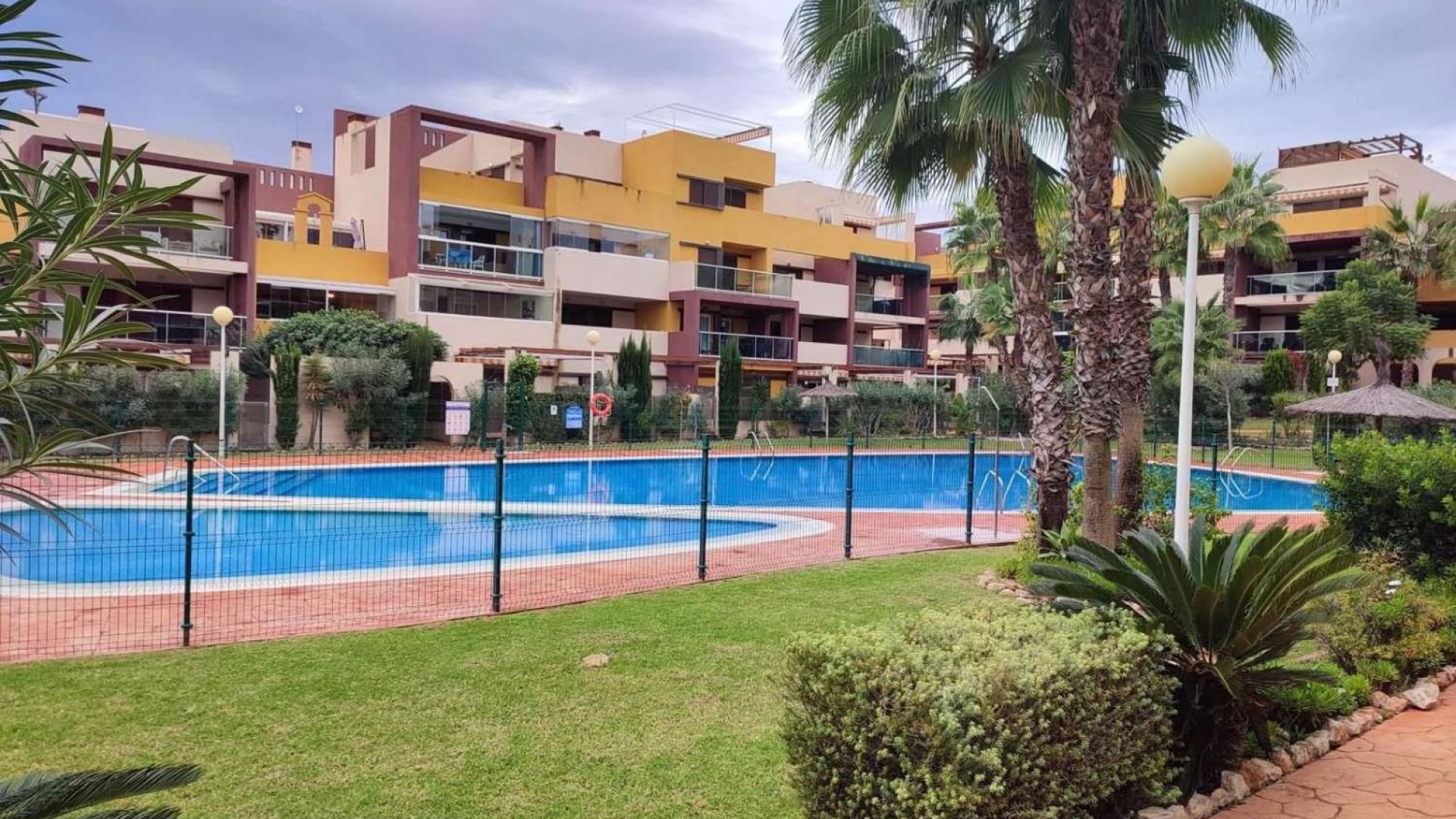 Revente - Appartement - Playa Flamenca - el bosque