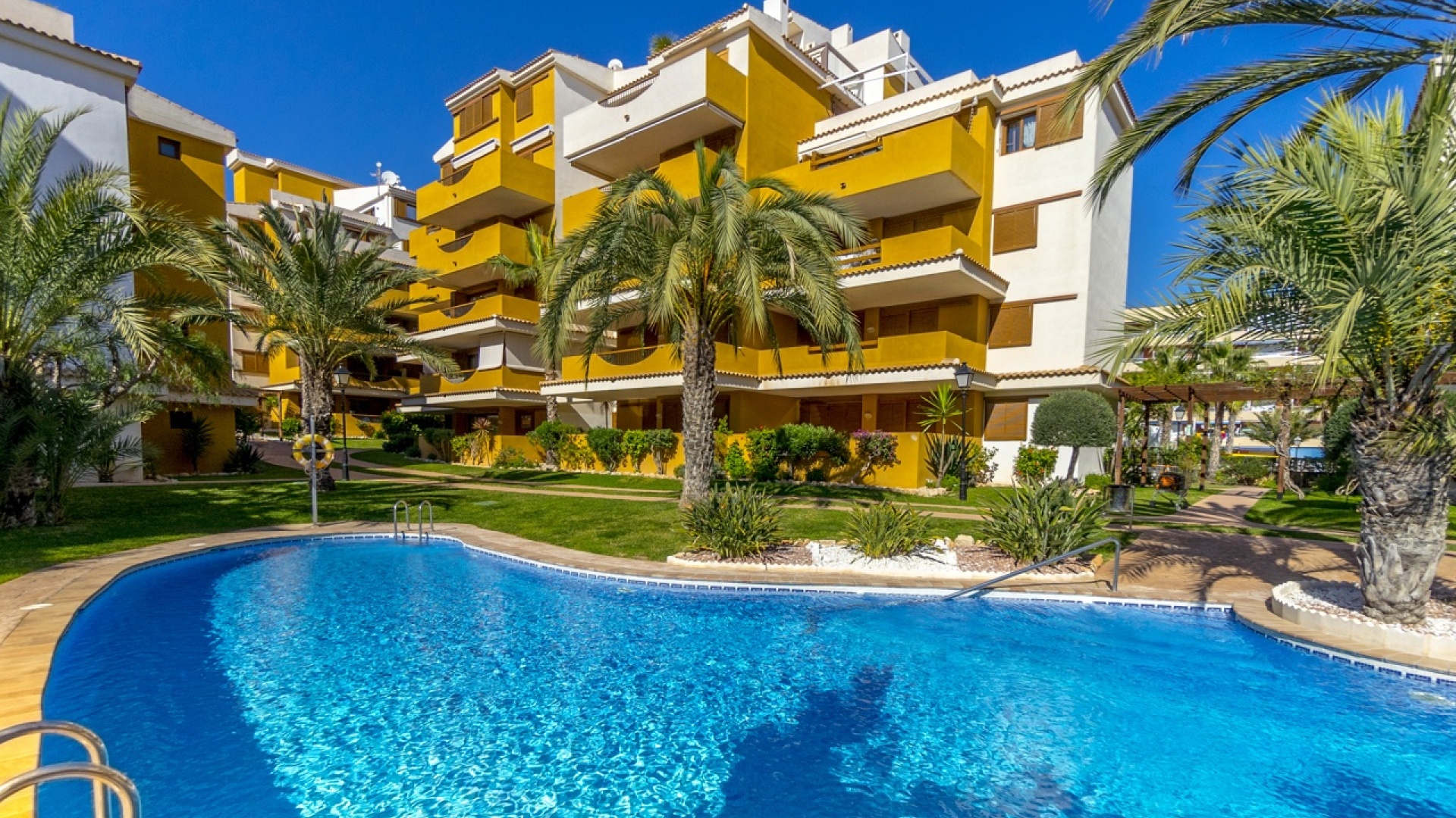 Revente - Appartement - Punta Prima - la entrada