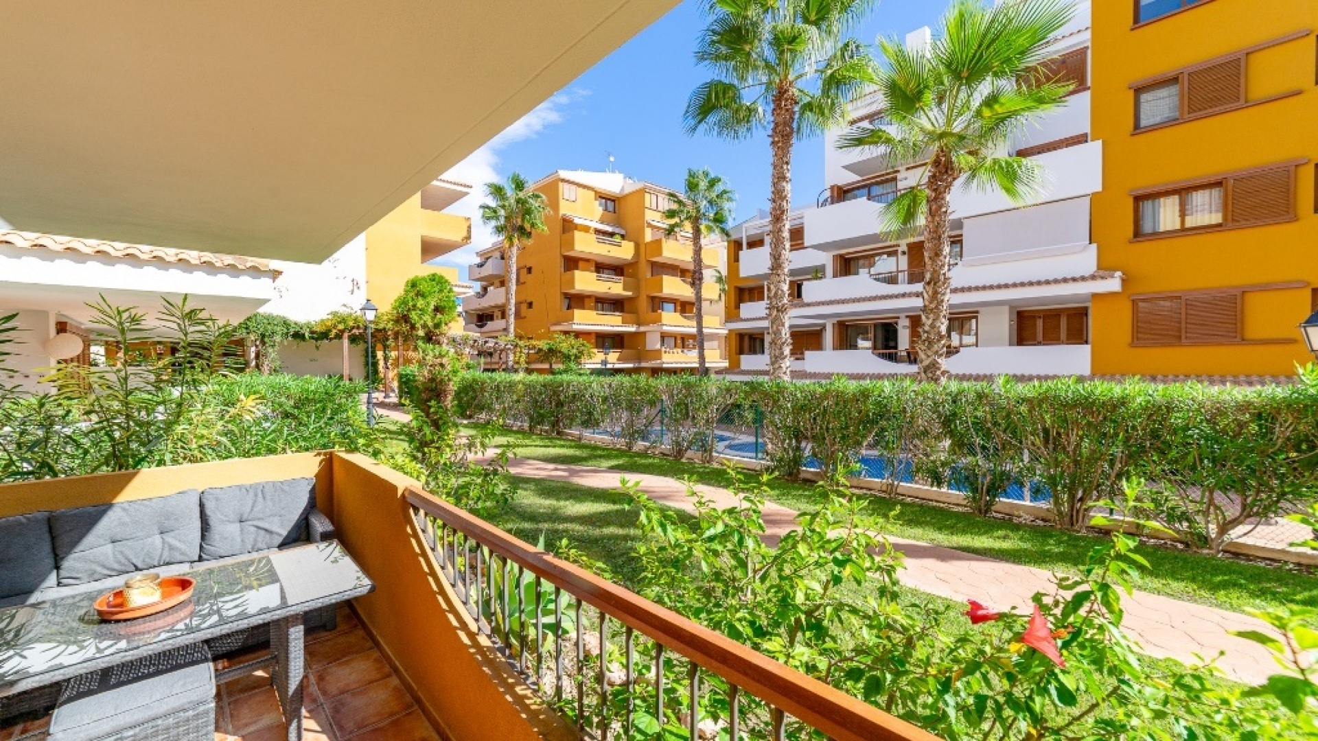 Revente - Appartement - Punta Prima - la entrada