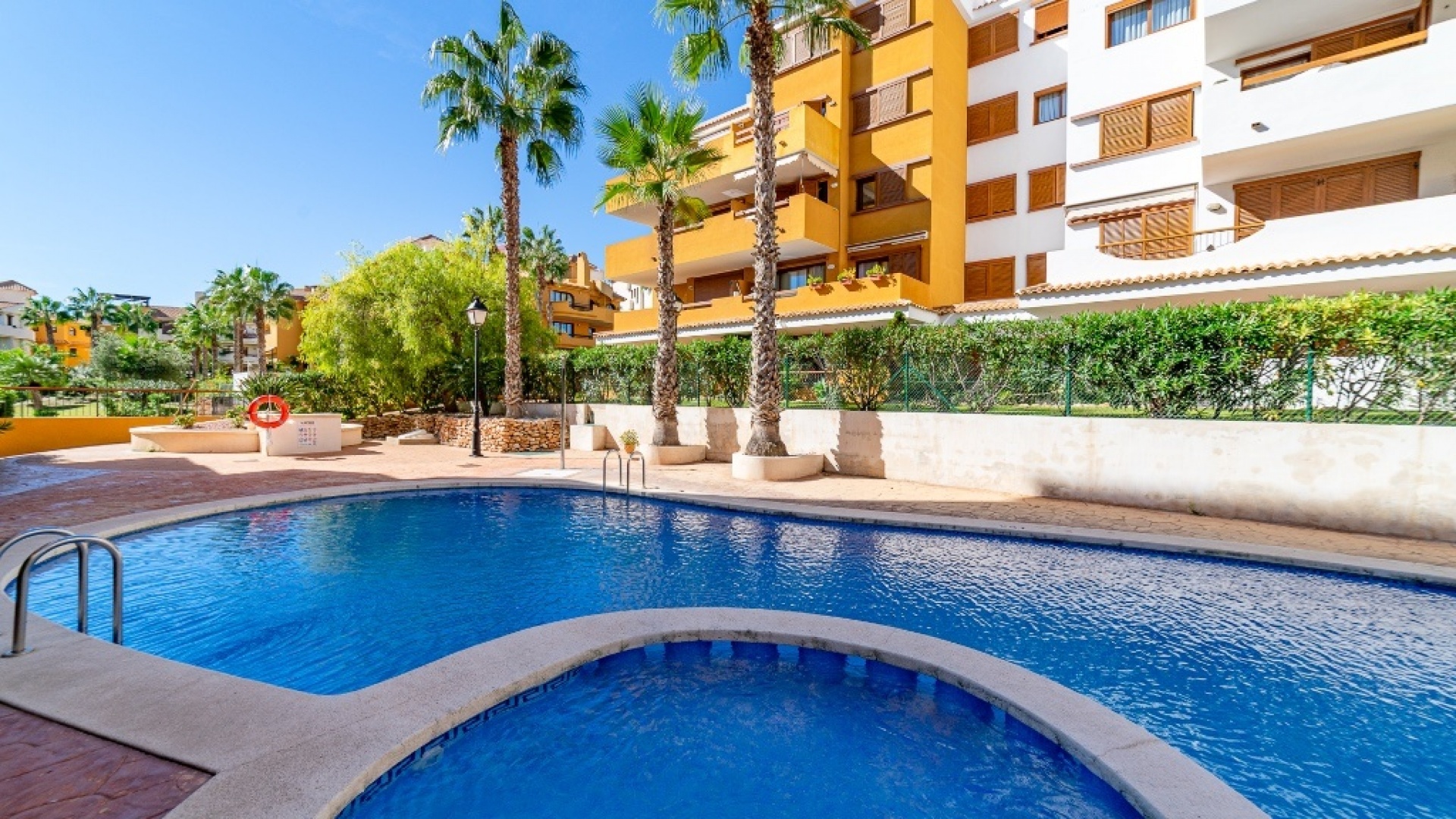 Revente - Appartement - Punta Prima - la entrada