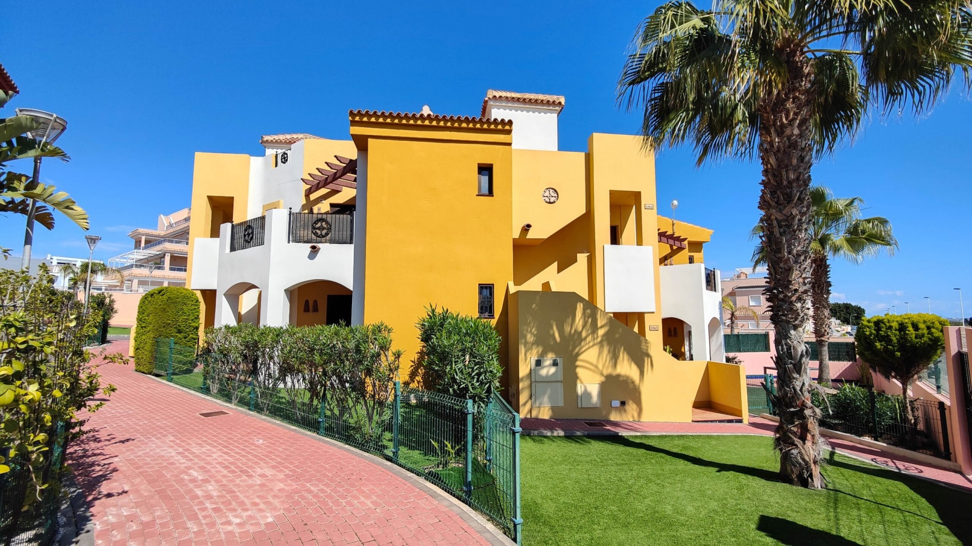 Revente - Appartement - Punta Prima - punta marina