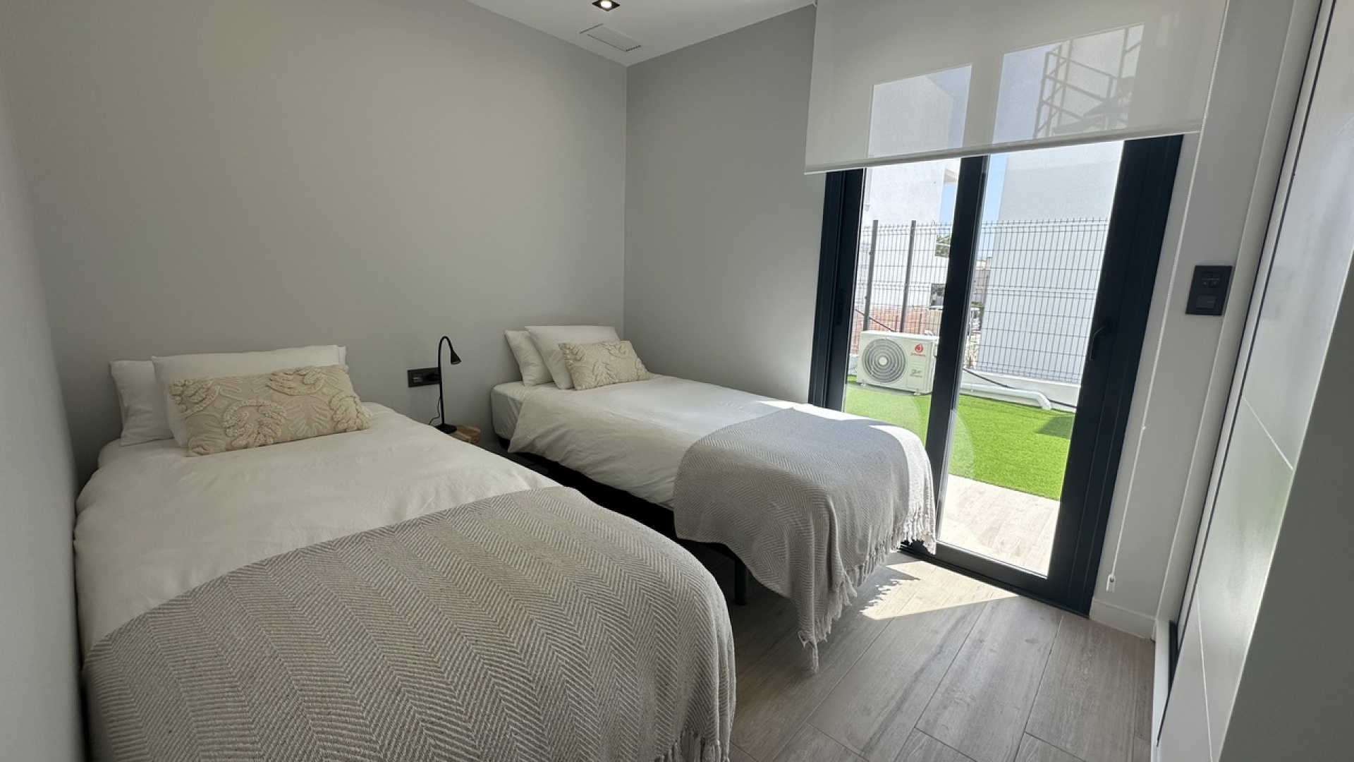 Revente - Appartement - Punta Prima - Res. Innova Beach