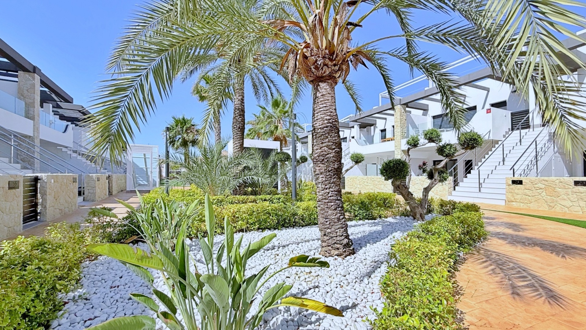 Revente - Appartement - Punta Prima - Res. Innova Beach