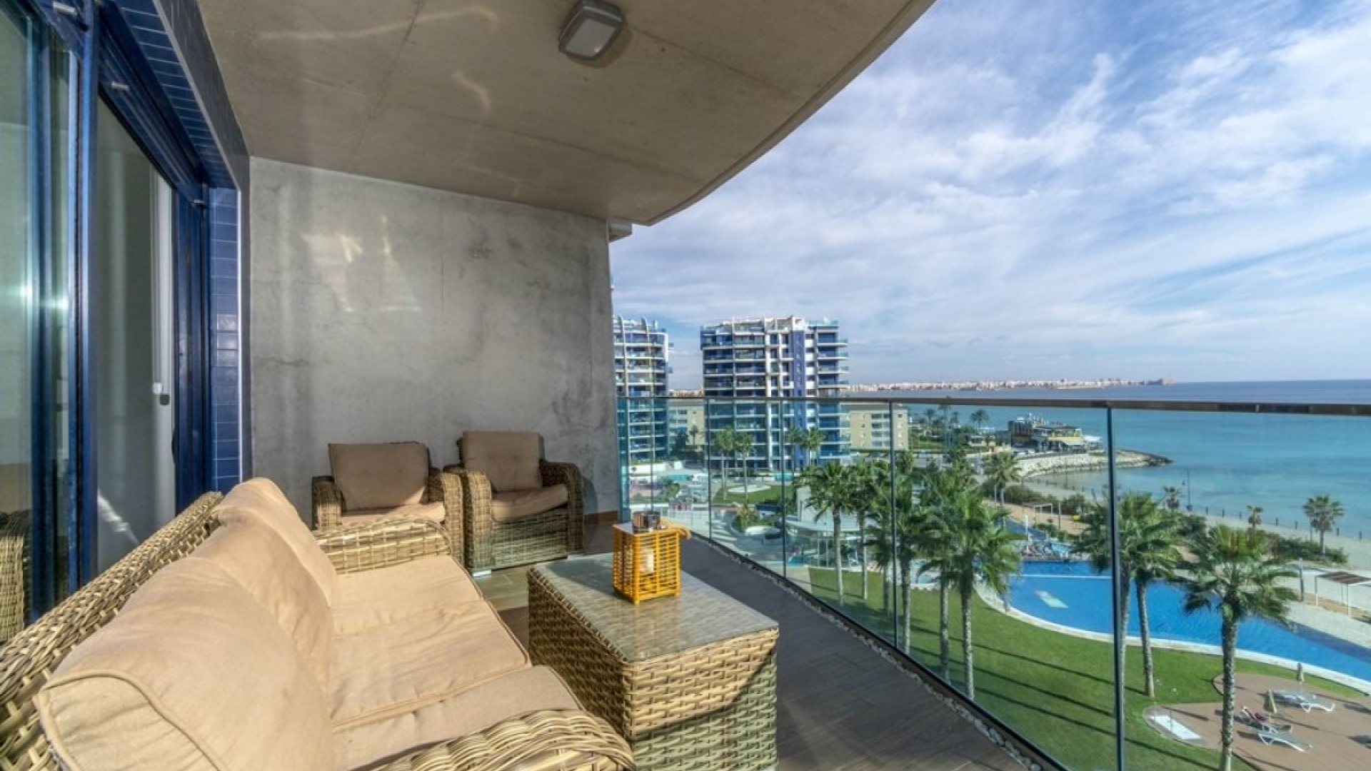 Revente - Appartement - Punta Prima - Res. Sea Senses