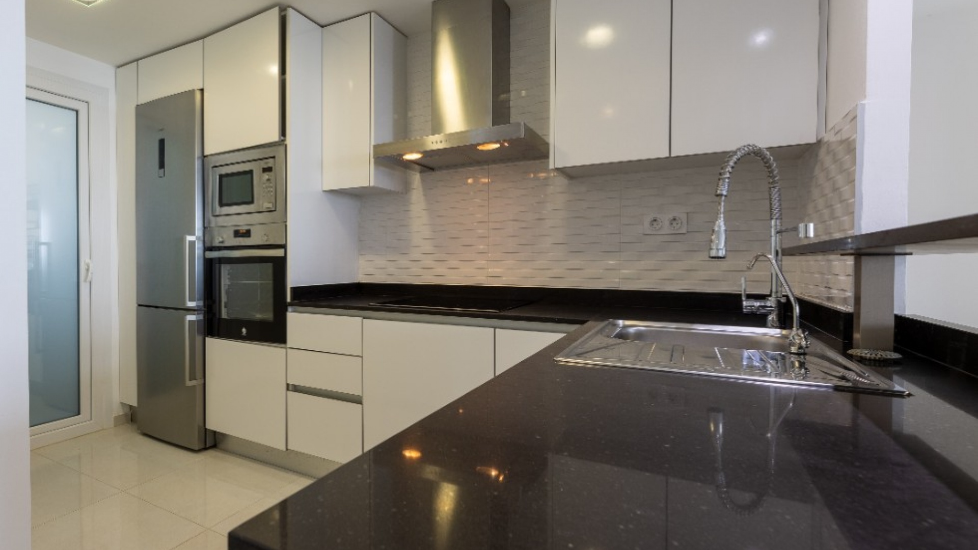 Revente - Appartement - Punta Prima - Res. Sea Senses