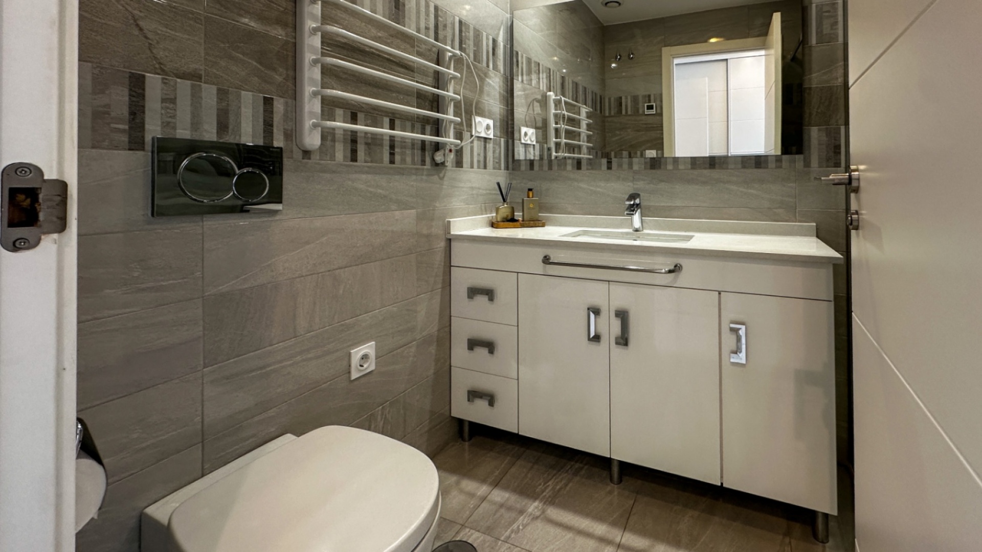 Revente - Appartement - Punta Prima - Res. Sea Senses