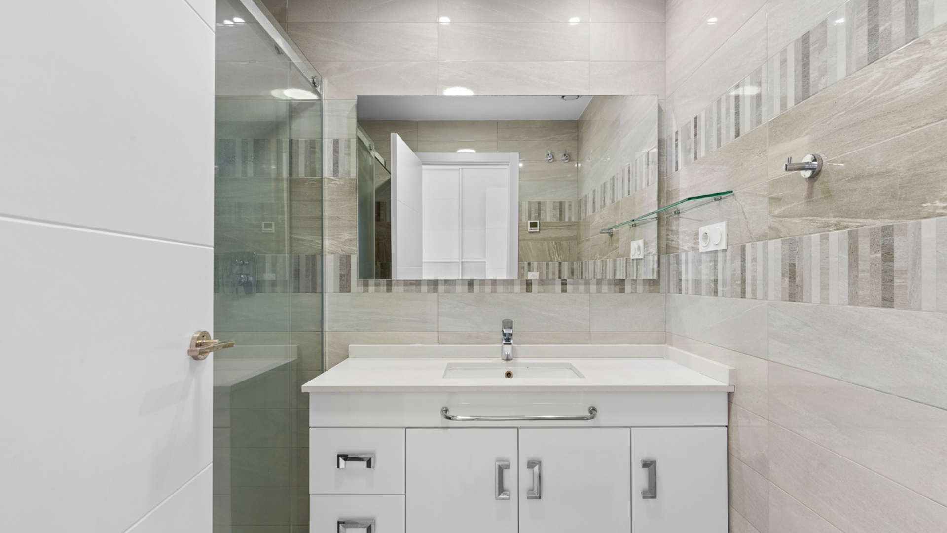 Revente - Appartement - Punta Prima - Res. Sea Senses