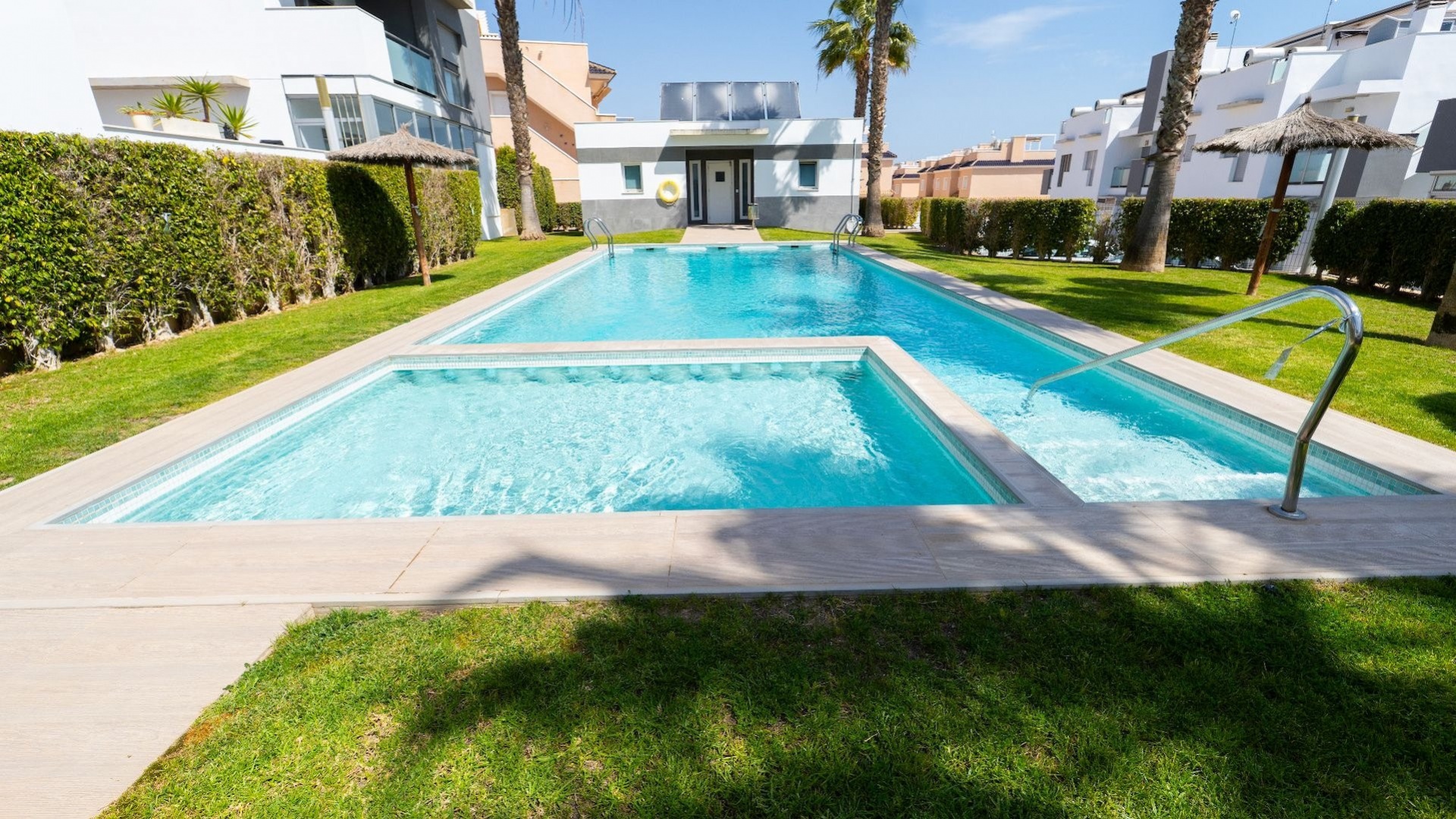 Revente - Appartement - Punta Prima