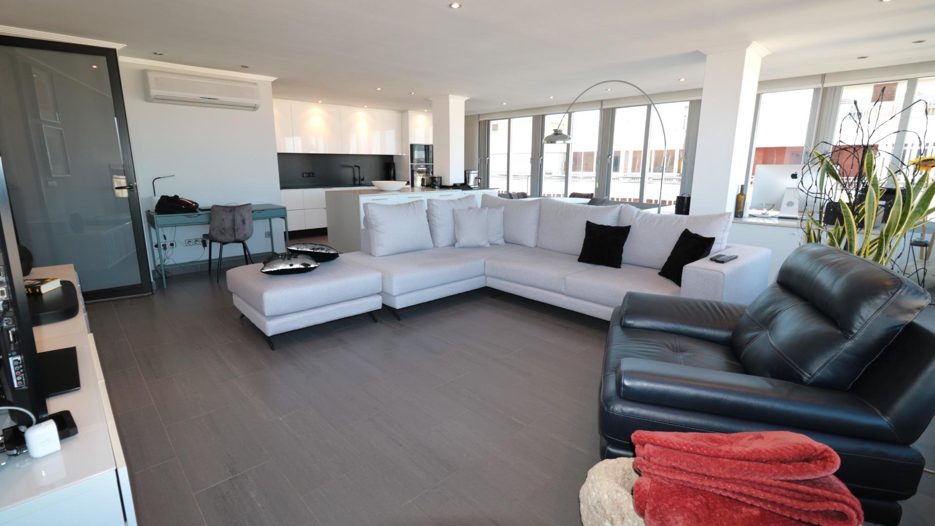 Revente - Appartement - Torrevieja - 1st line to the sea