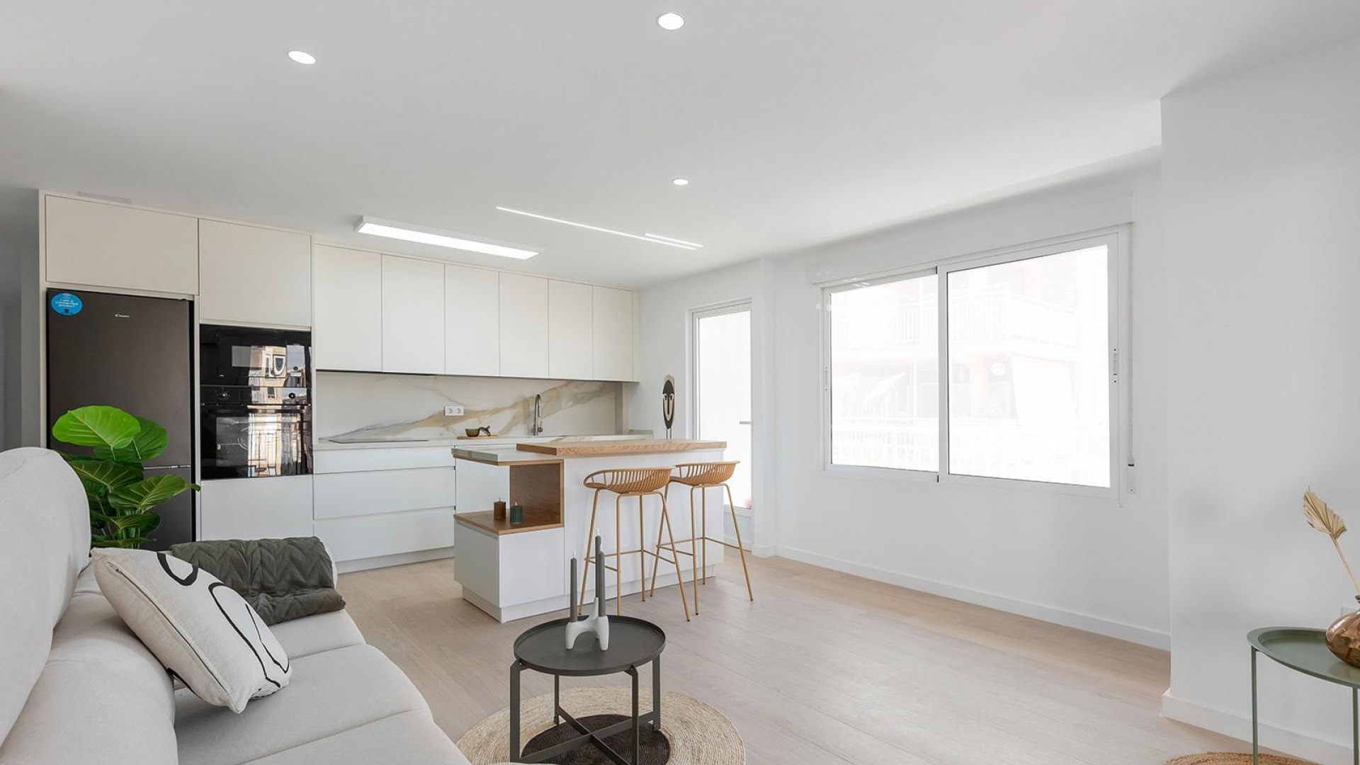 Revente - Appartement - Torrevieja - 1st line to the sea