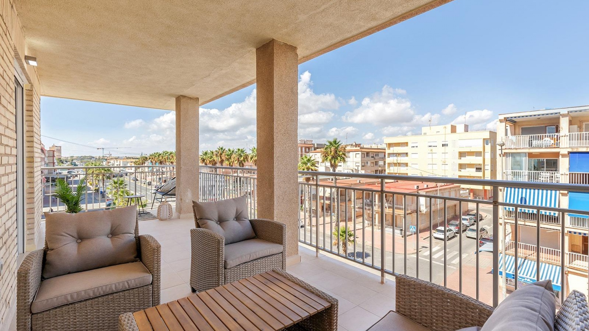 Revente - Appartement - Torrevieja - 1st line to the sea