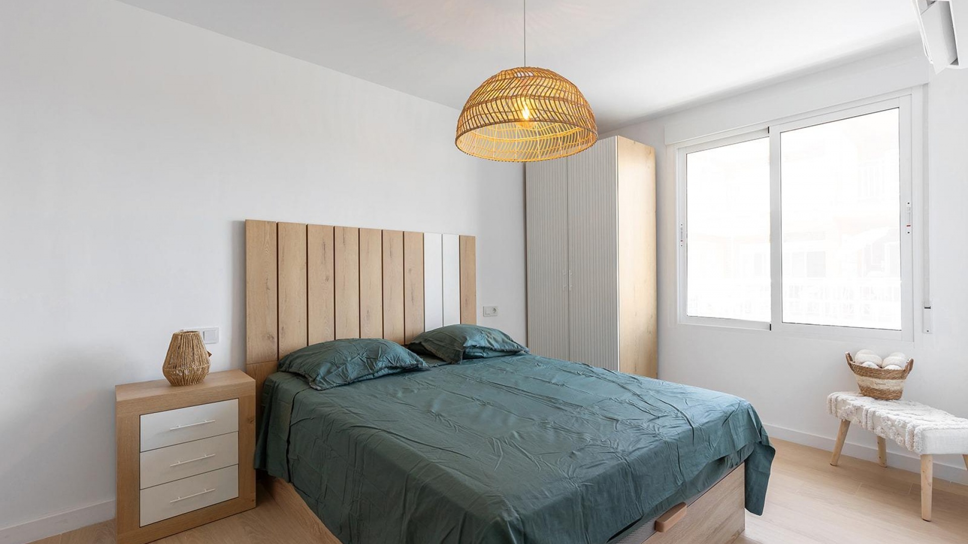 Revente - Appartement - Torrevieja - 1st line to the sea