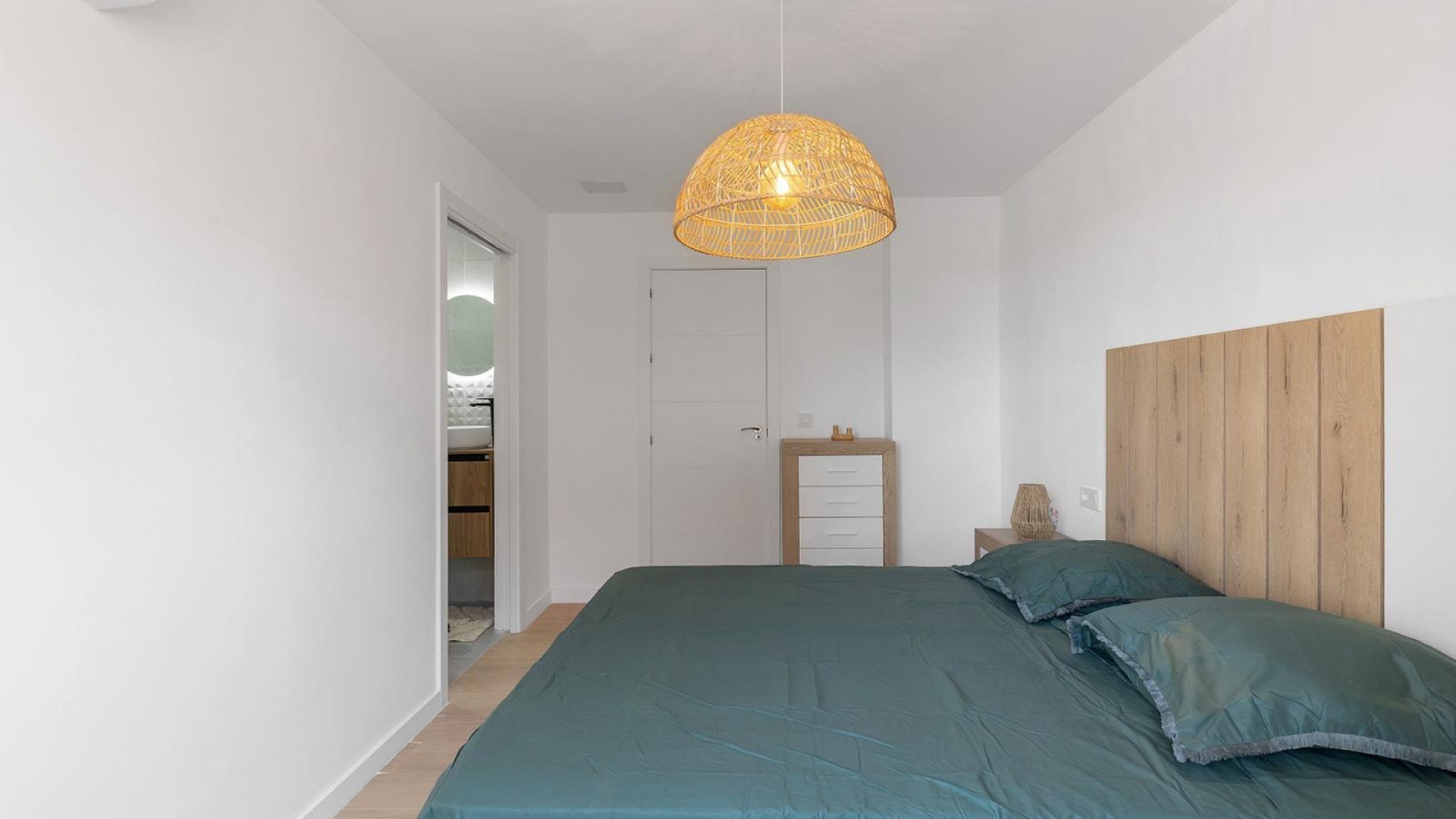 Revente - Appartement - Torrevieja - 1st line to the sea