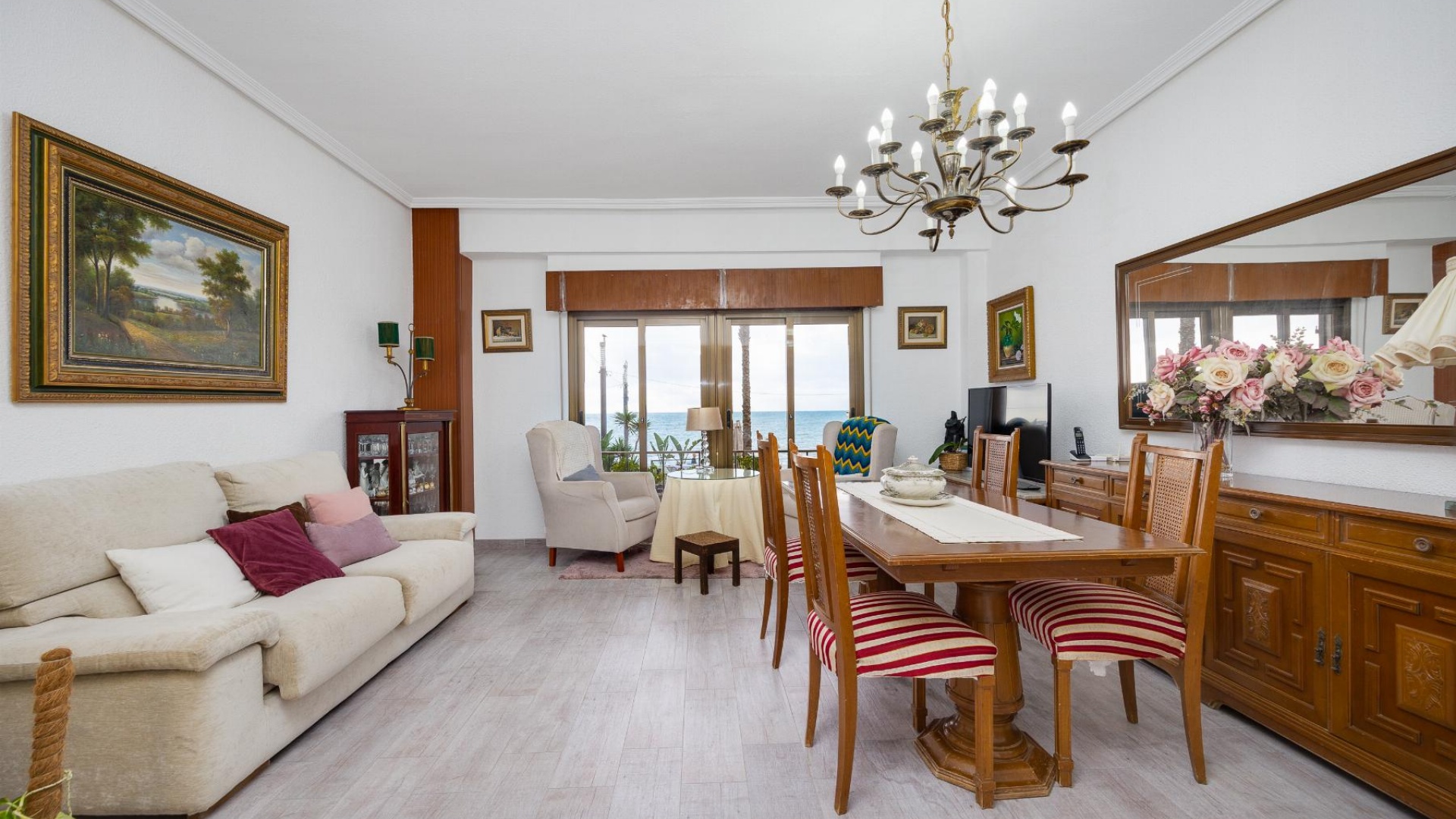 Revente - Appartement - Torrevieja - 1st line to the sea