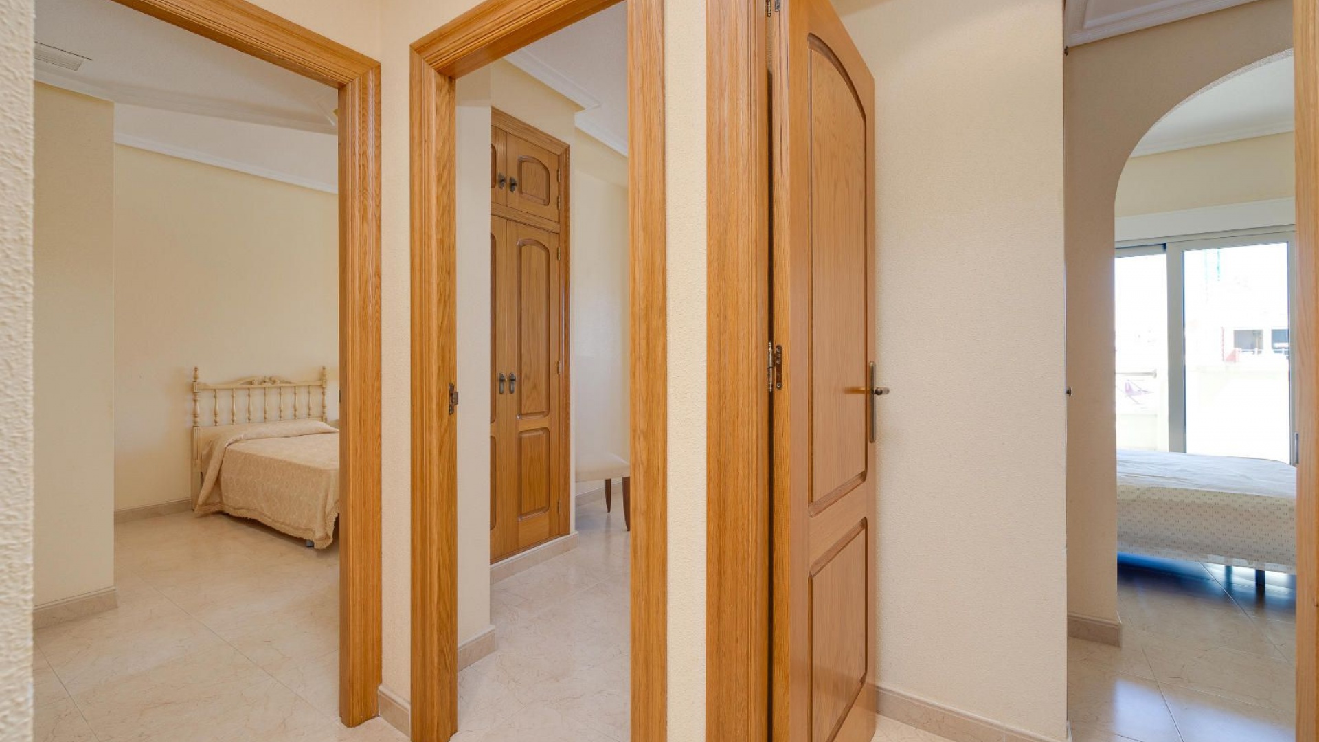 Revente - Appartement - Torrevieja - 1st line to the sea