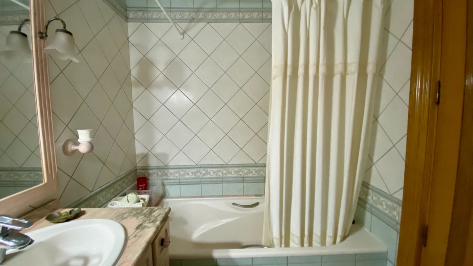 Revente - Appartement - Torrevieja - 1st line to the sea