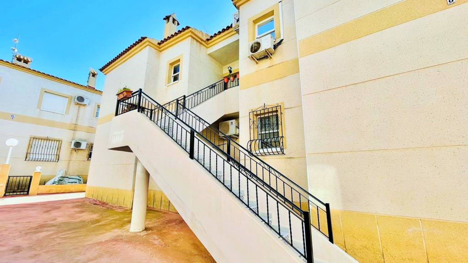 Revente - Appartement - Torrevieja - Aguas Nuevas