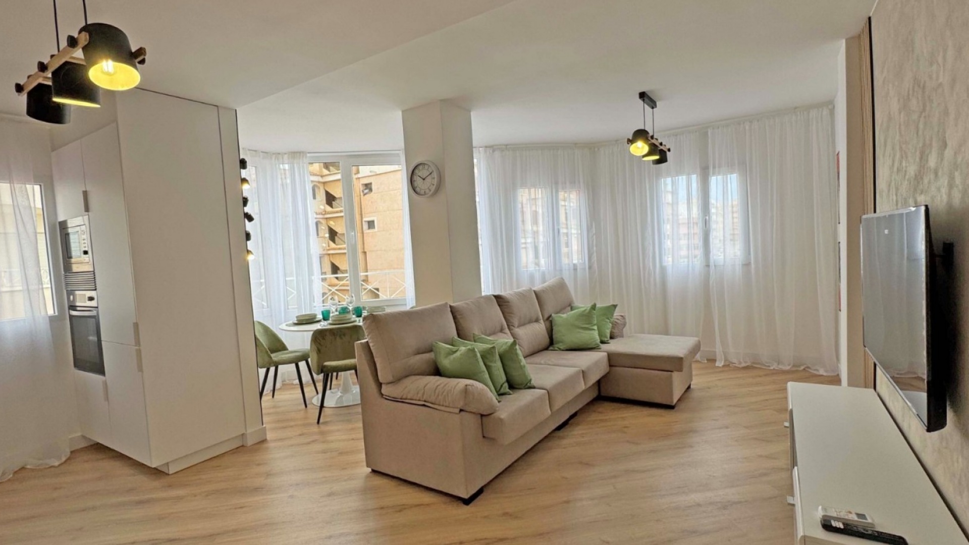 Revente - Appartement - Torrevieja - Beachside Torrevieja