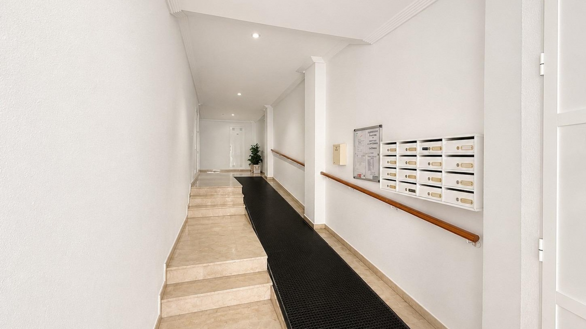 Revente - Appartement - Torrevieja - Beachside Torrevieja