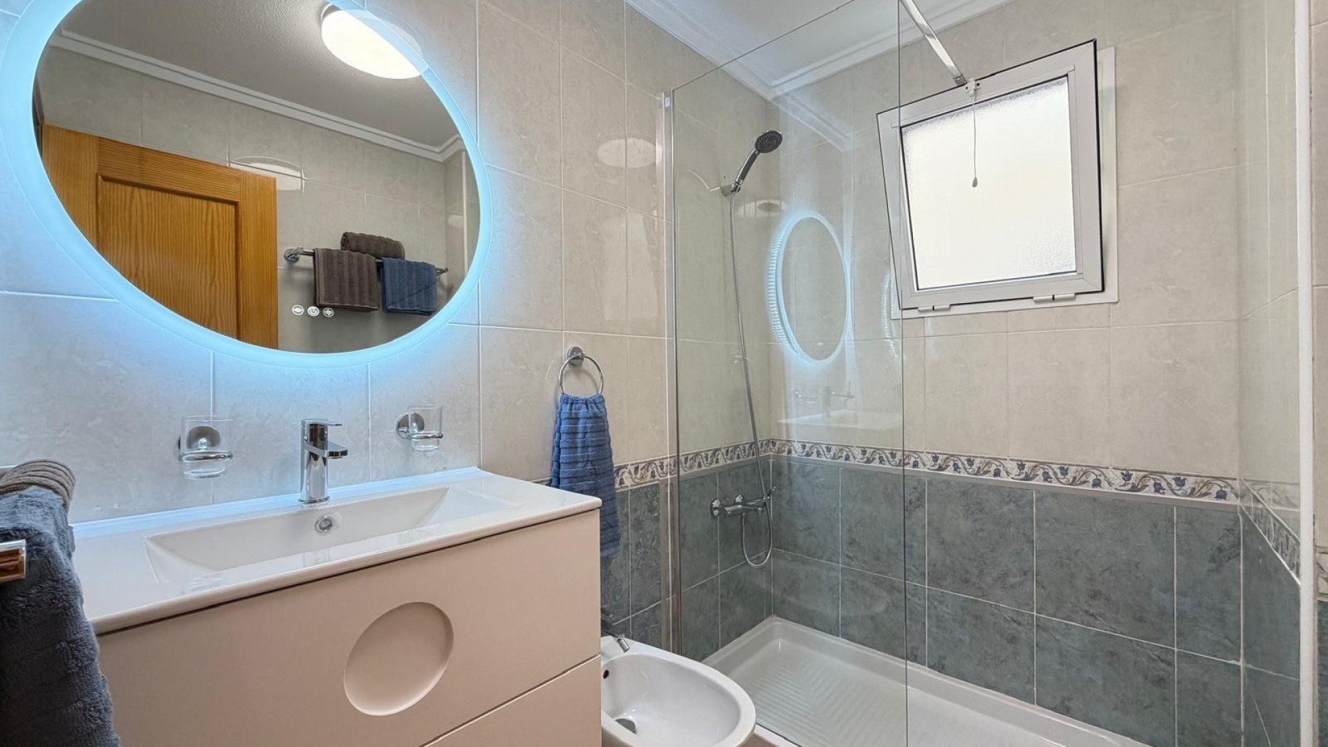 Revente - Appartement - Torrevieja - Beachside Torrevieja